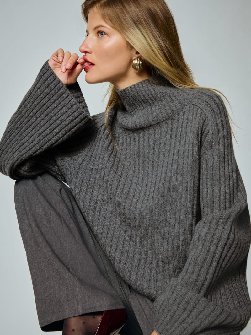 Brooke Cashmere Cropped Turtleneck | Reformation (Global)