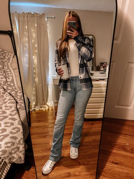 American Eagle flannels are the best for fall! Women’s fall outfit | casual fall fashion 

#LTKSale #LTKSeasonal #LTKunder50