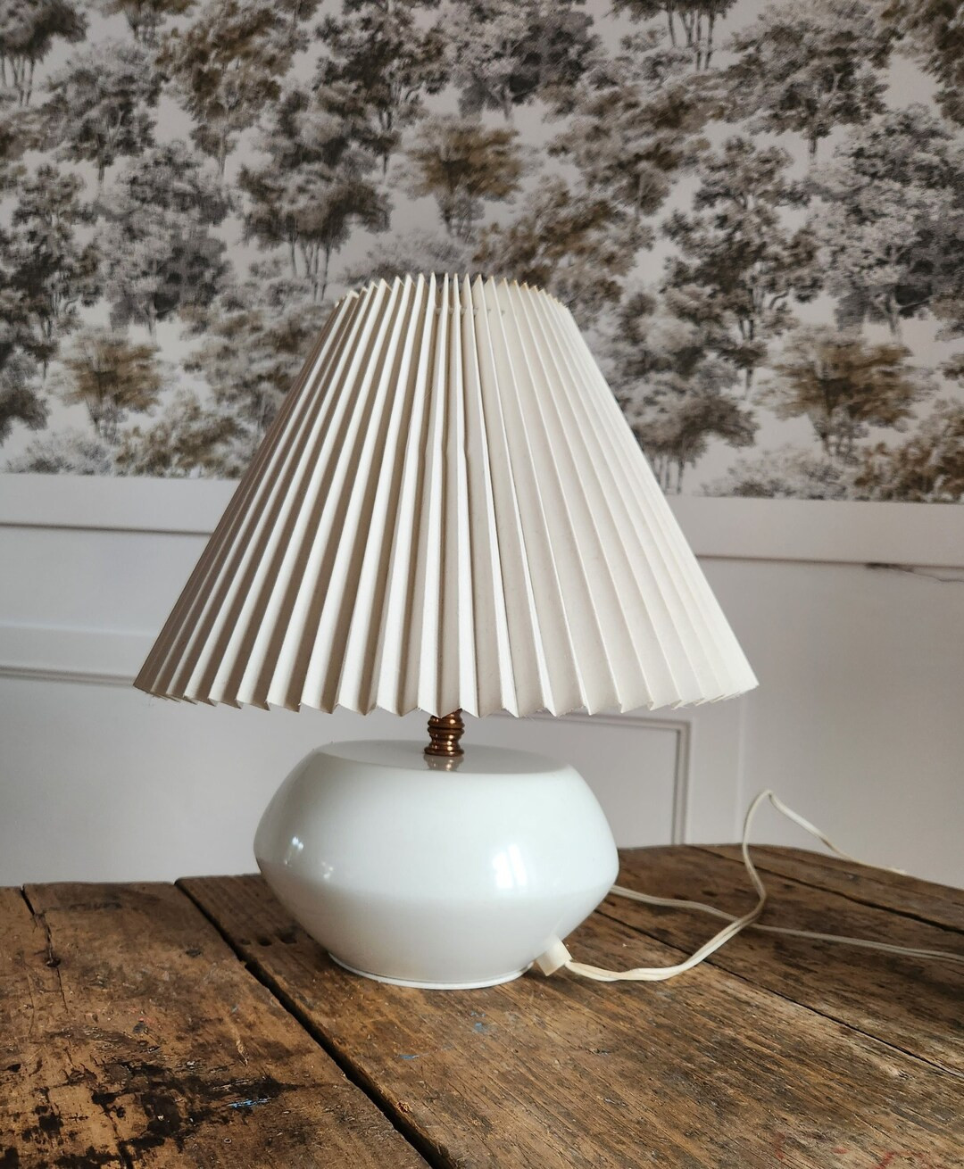 Vintage Mid Century MCM Style White Ceramic Touch Accent, Bedside or Table Lamp, Livingroom Decor... | Etsy (US)