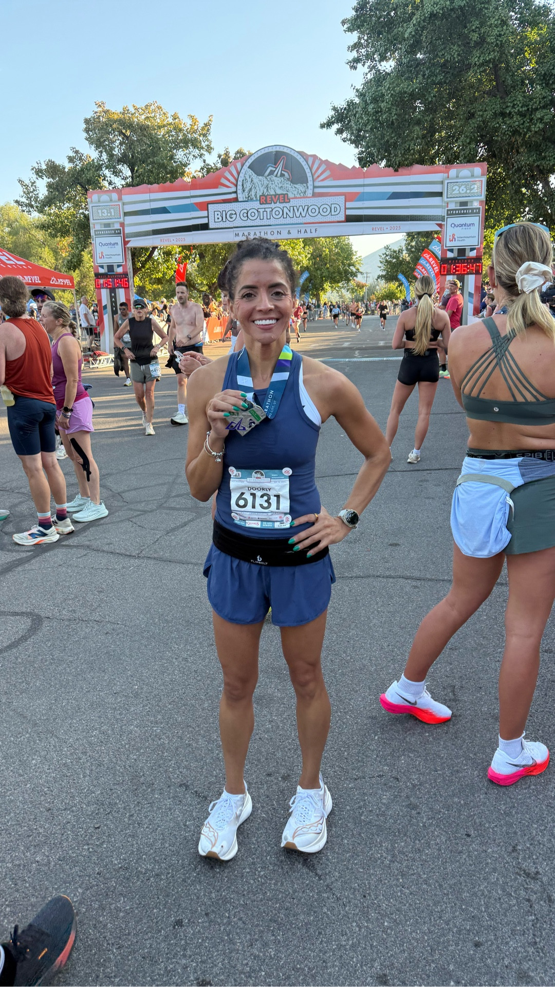 Alarm went off way too early. It’s cold. I’m tired. But it’s race day — and I’m ready. 

I’ll post all the products I use on my LTK! Link in my profile. 

#raceday #runnerlife #halfmarathon #grwm #runna 

#LTKStyleTip #LTKActive #LTKOver40