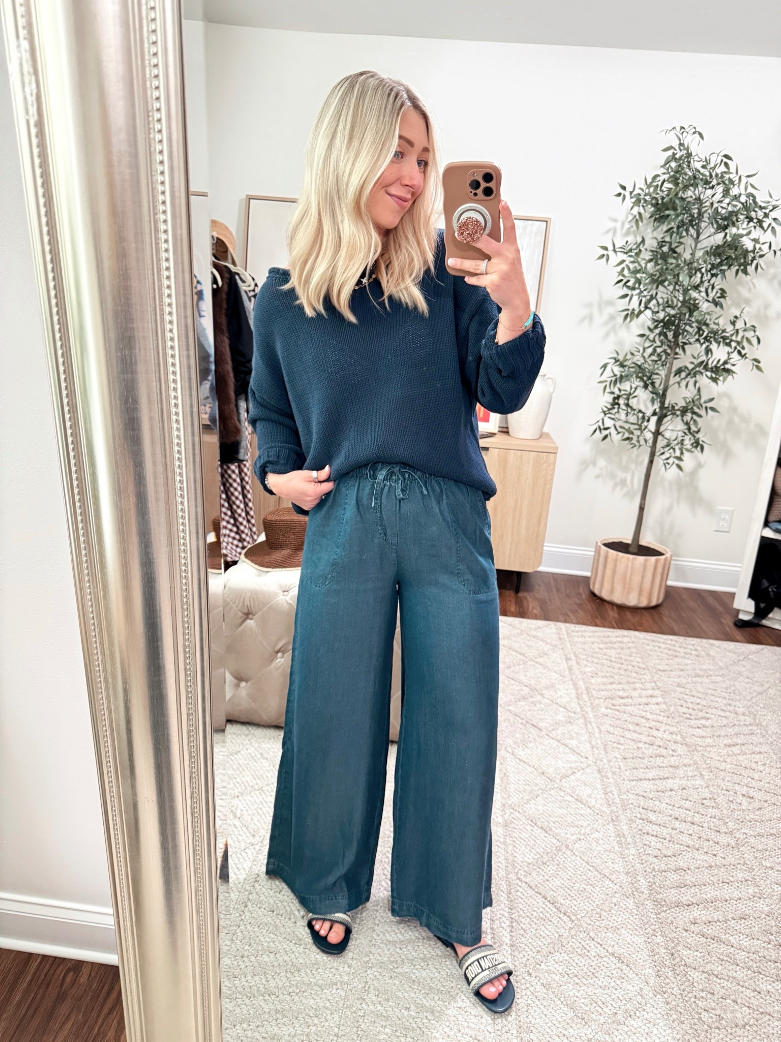 The perfect beach sweater (I sized up to a medium for a more off the shoulder fit), size medium pants (only available in light wash and medium wash)

Spring outfits, spring fashion, casual outfits 

#LTKPetite #LTKdayinmylife #LTKootd