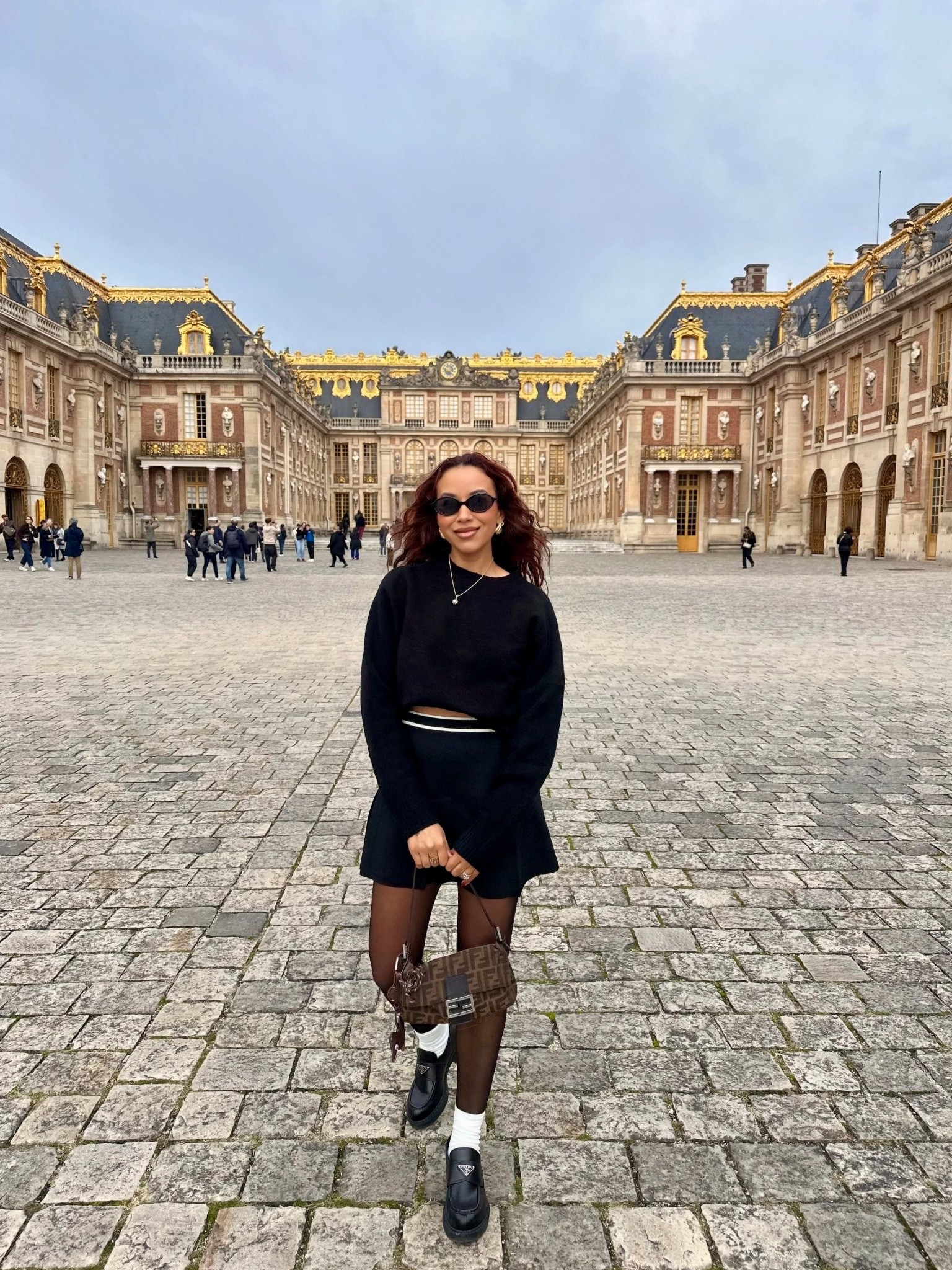 Easy, chic outfit you can recreate 🖤

#LTKootd #LTKTravel #LTKStyleTip