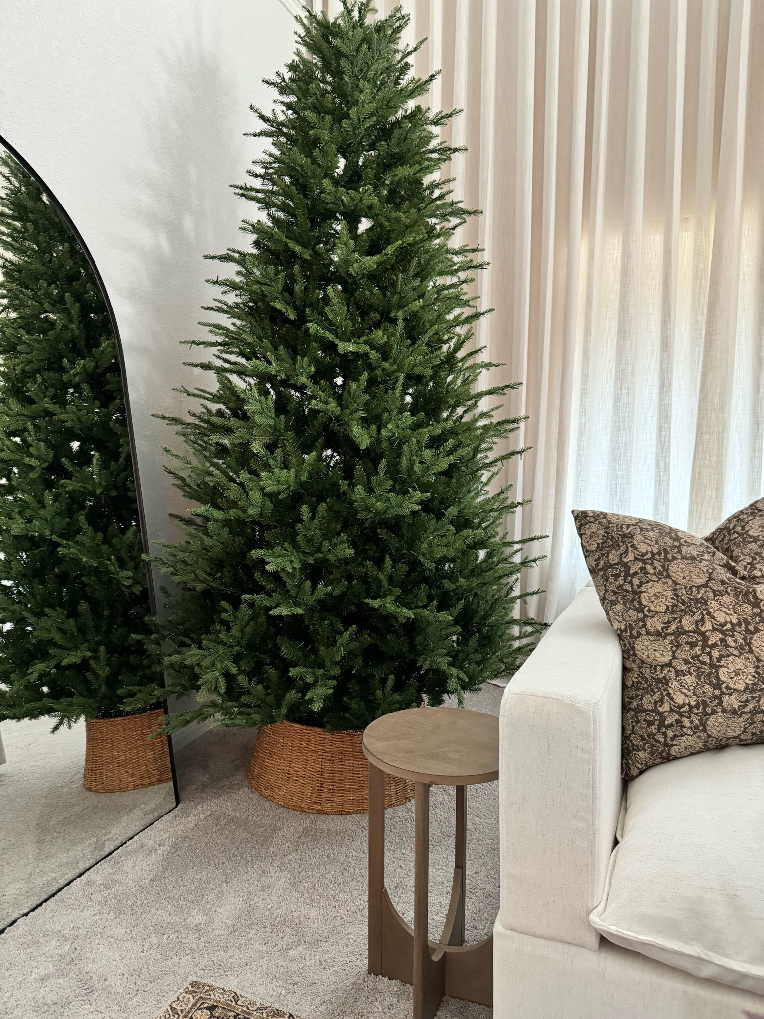 Viral Grand Duchess Christmas tree is such a great affordable tree!  

#LTKSeasonal #LTKHoliday #LTKHome
