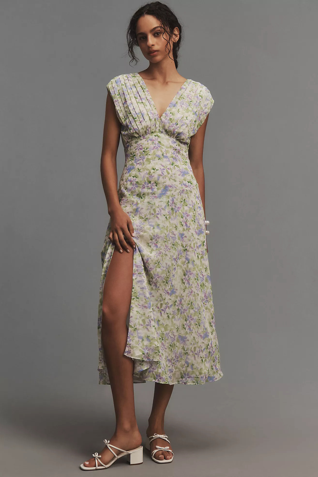 ASTR The Label V-Neck Pleated Midi Dress | Anthropologie (US)