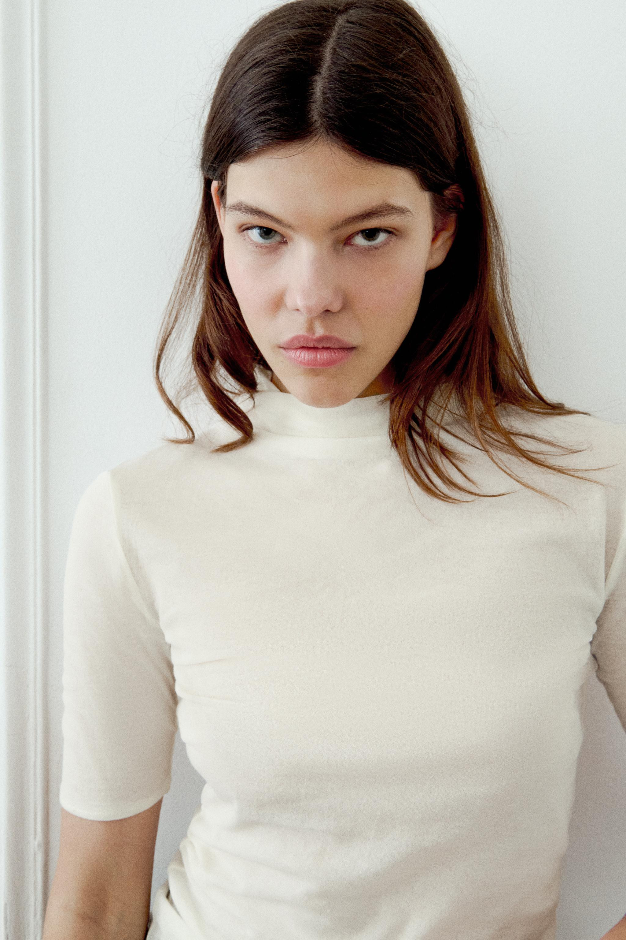 HIGH NECK TOP | Zara UK