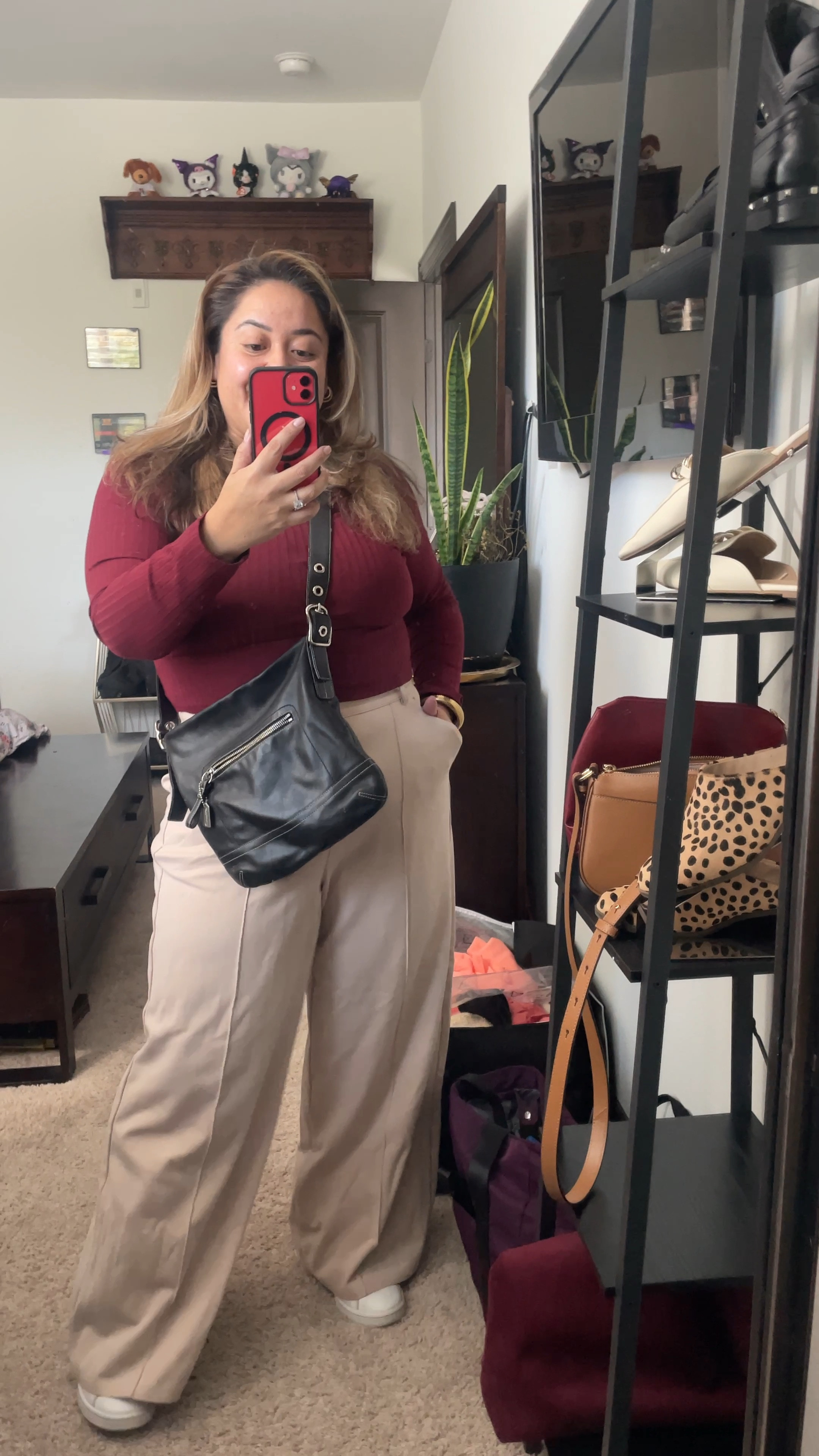 Fall Outfit. Perfect for running errands, fall festival, or casual work day.

Burgundy cropped long sleeve top from Amazon.

Pants Bar III - sold out linked similar. 

Jewelry from Amazon, gold plated so not tarnishing.

Layered necklace from Otavalo, Ecuador. Crossbody is vintage Coach.

#LTKSeasonal #LTKWorkwear #LTKStyleTip