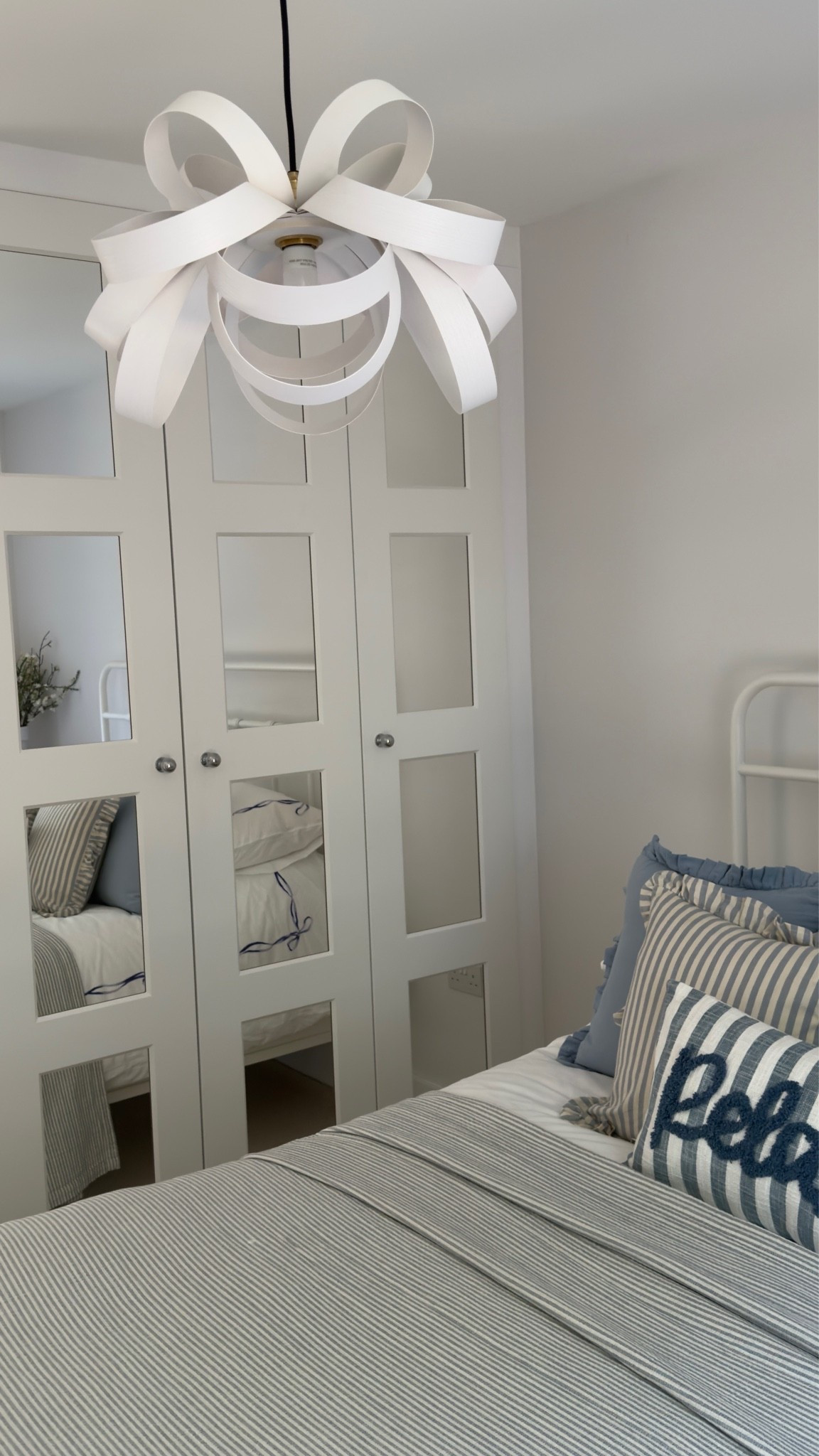 Another stunning Tom Raffield light in our spare room

#LTKuk #LTKhome #LTKluxury