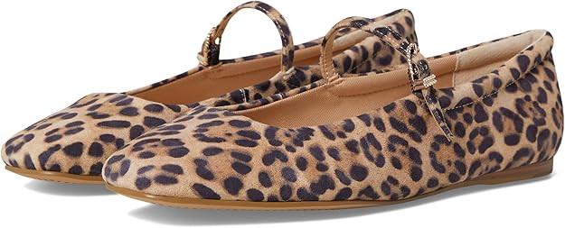 Dolce Vita Women's Reyes Ballet Flat | Amazon (US)