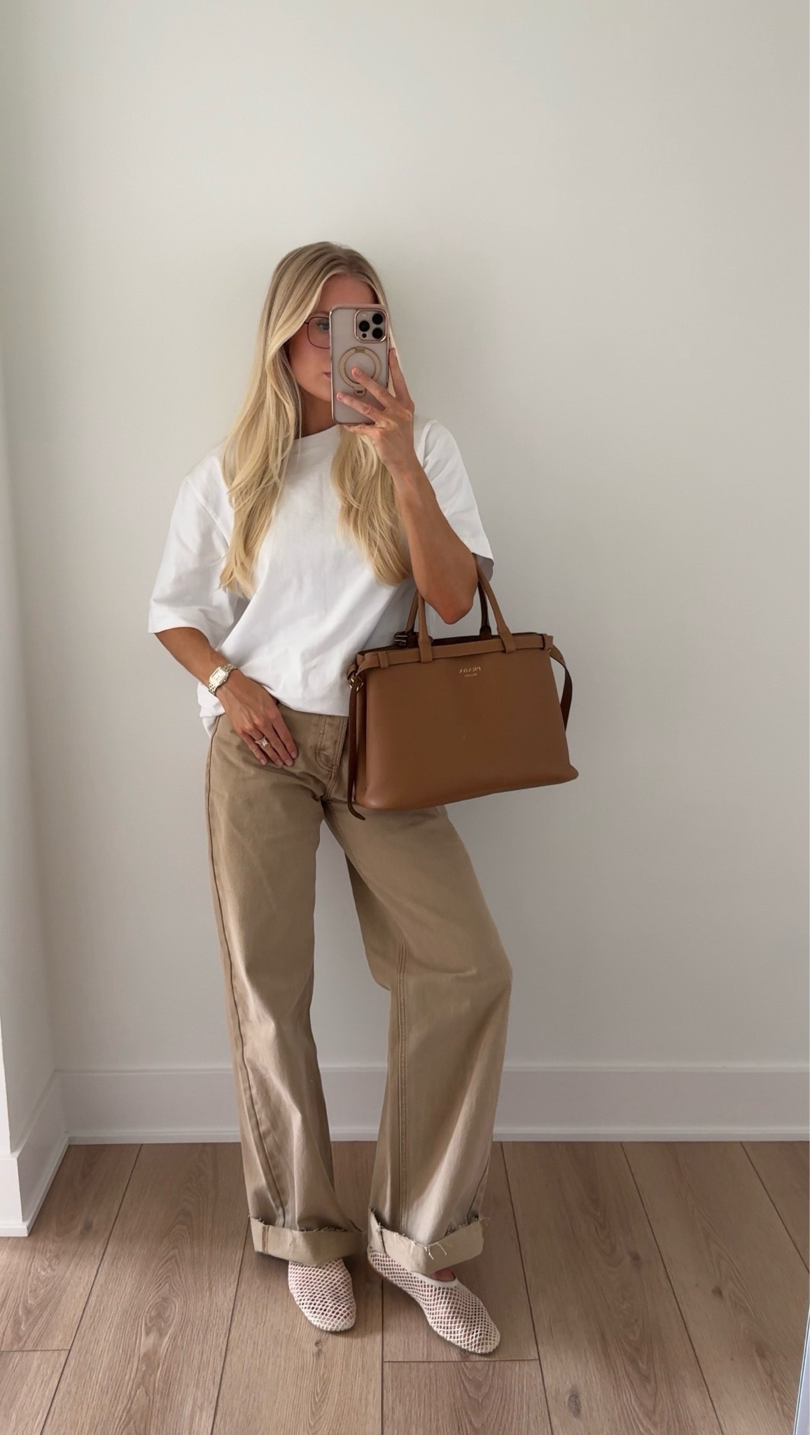 SIZE: small in tee, 26 in jeans, shoes run tts! Linking similar in all! #kathleenpost

Casual chic look, spring transition outfit, errands outfit

#LTKootd #LTKSeasonal