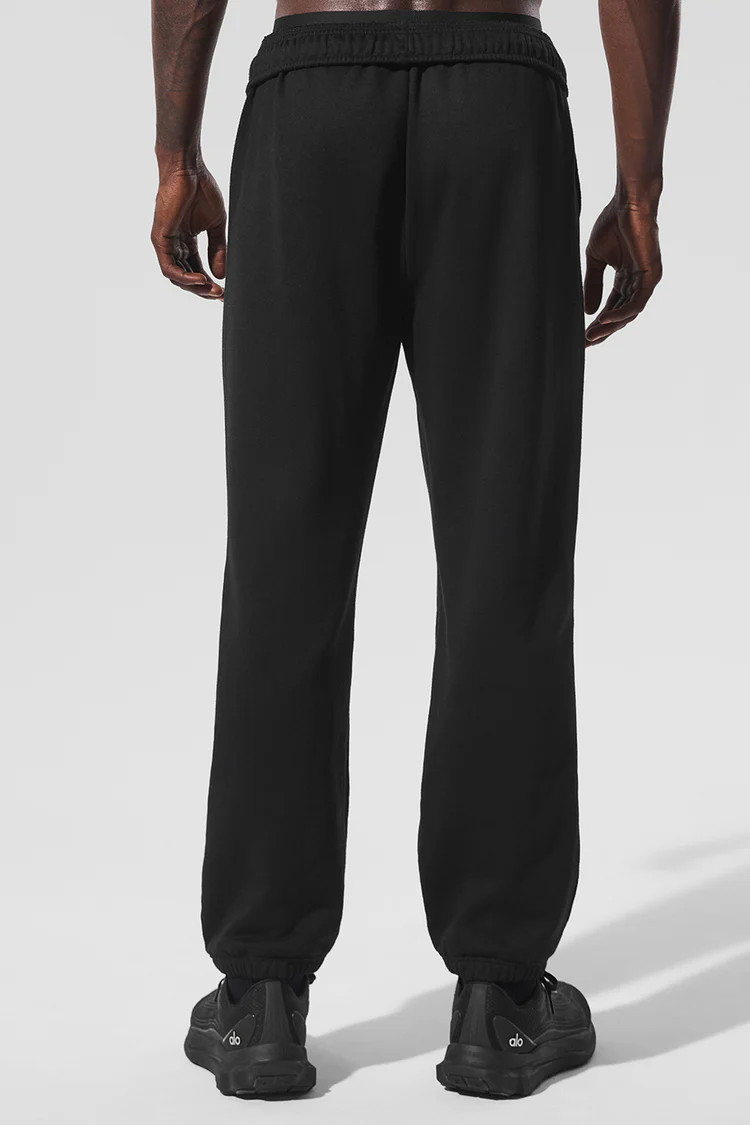 Accolade Sweatpant - Black | Alo Yoga (US)