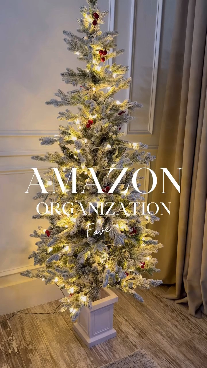 Christmas storage and organization!!

🔥Large Storage Bag- $22!!

These are variable and well made bags. I can’t believe I fit 2 slim 6ft Christmas trees & 2 9ft garlands with room to spare😃 

👉Deals & Promos in stories!

#amazonfinds #organization #organizationideas #storagesolutions 
#amazongadgets #amazonmusthaves #amazonfavorites #amazondeals  #founditonamazon #onsalenow #dailydeals #dealoftheday #homehacks #Cleaninghacks #cleaningmotivation

#LTKWatchNow #LTKHome #LTKSeasonal