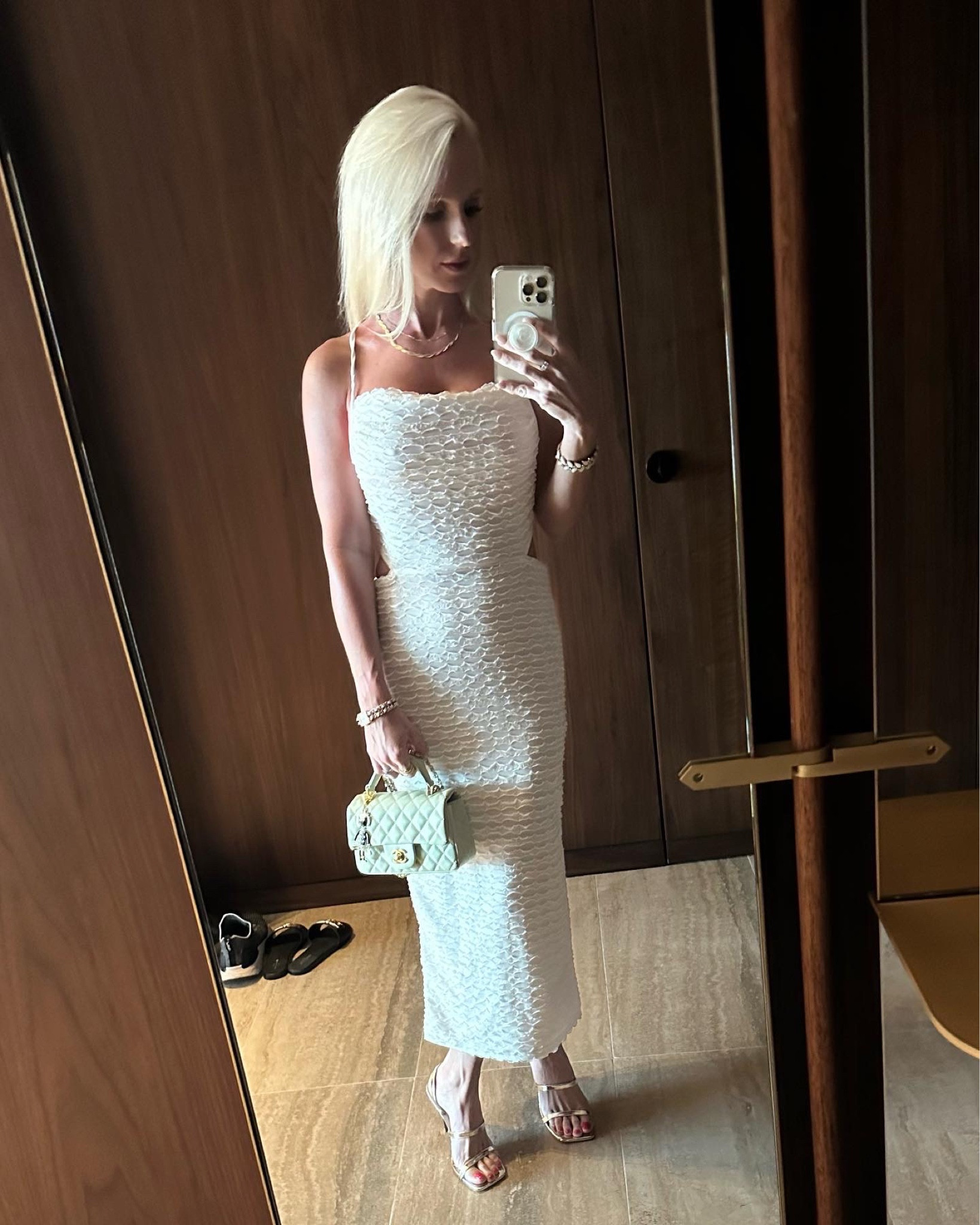 This dress is perfect for a Bride or a beach vacay! Linked a similar purse :) 

#LTKtravel #LTKwedding #LTKunder50