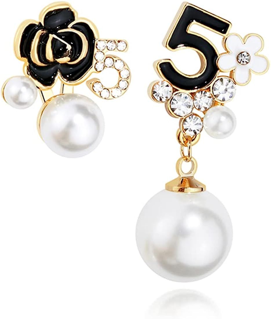 Amazon.com: Celebrity Designer Inspired Faux Imitation Pearl Floral Earrings Wedding Party Jewelr... | Amazon (US)