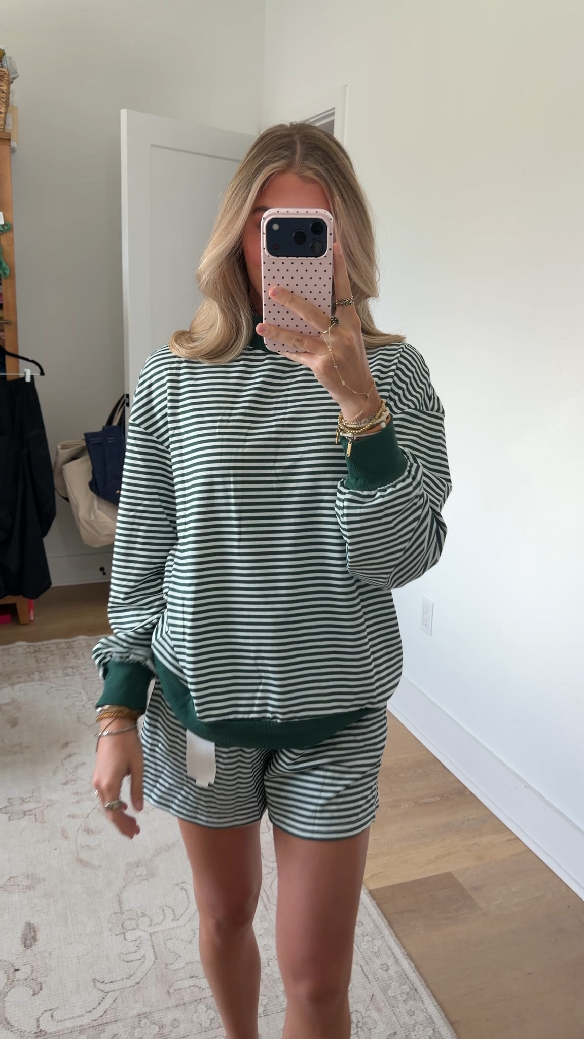 Amazon size small Fisoew Womens Striped 2 Piece Matching Sets Mock Neck Workout Lounge Outfit
Oversized Sweatshirts, Casual Shorts, Comfy Y2K Sweat Sets, Side Pockets, High Waisted Drawstring, Spring Fall Outfits