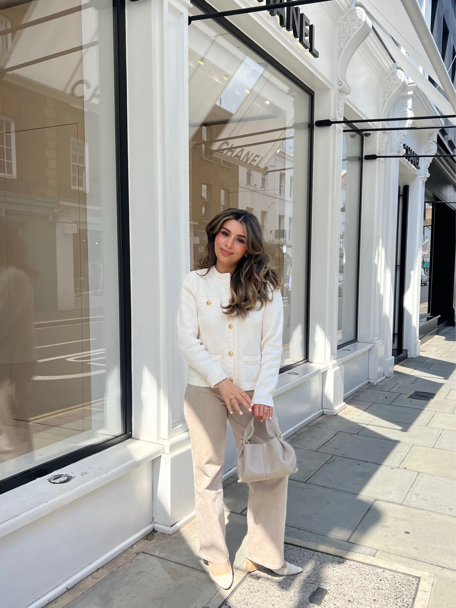 White Knit cardigan with gold buttons, H&M cardigan, brown straight cut jeans, Abercrombie & fitch jeans, point kitten heels, leather polene handbag, modest fashion, fall outfit inspo, autumn outfit inspo, transitional outfit inspo, fall fashion trends, cardigan, knit cardigan, modest fashion

#LTKCyberSaleUK #LTKfindsunder50 #LTKCyberWeek