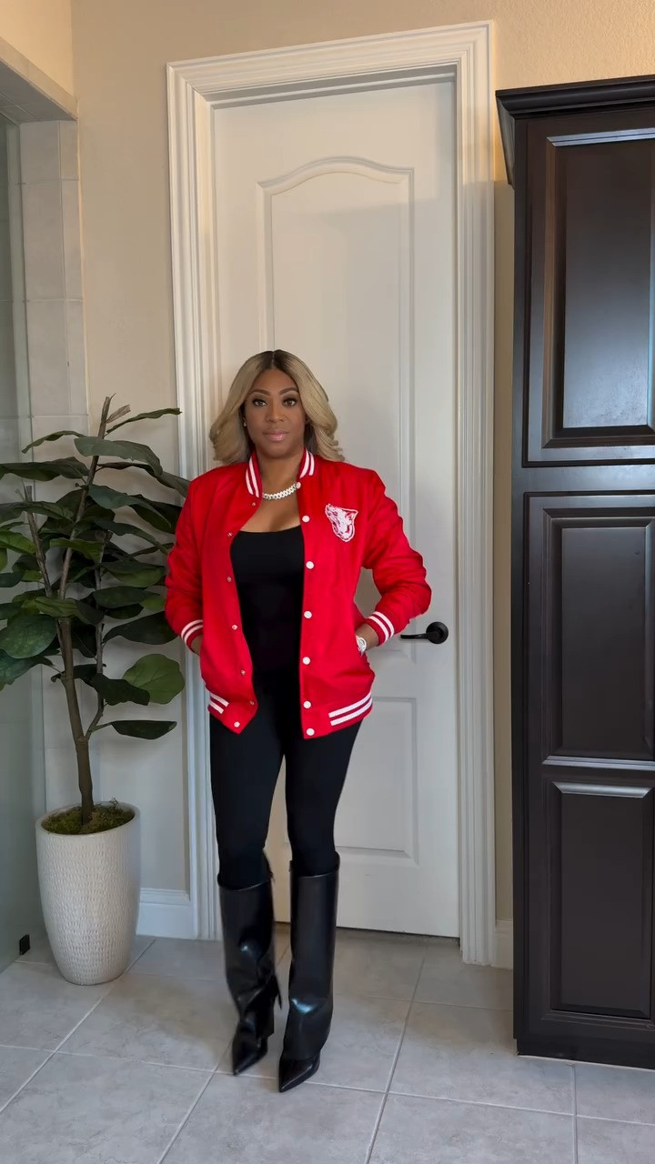 Game Day OOTN for the Coogs ♥️🤍🐾

Serving a simple but cute game day look for the Texas Bowl and repping my Coogs with pride. My jacket is from @rally_house and my boots are from @macys for the perfect sporty and stylish outfit combo. Which piece would you wear first for game day?

#GoCoogs #OOTN #TexasBowl #Macys #MacysPartner #MacysStyleCrew #RallyHouse #GameDayStyle #CollegeGameDay #HoustonCougars #SportsStyle #OutfitInspo #GameDayOutfit #FootballStyle #CoogsStyle 

 #LTKgrwm #LTKootd #LTKActive