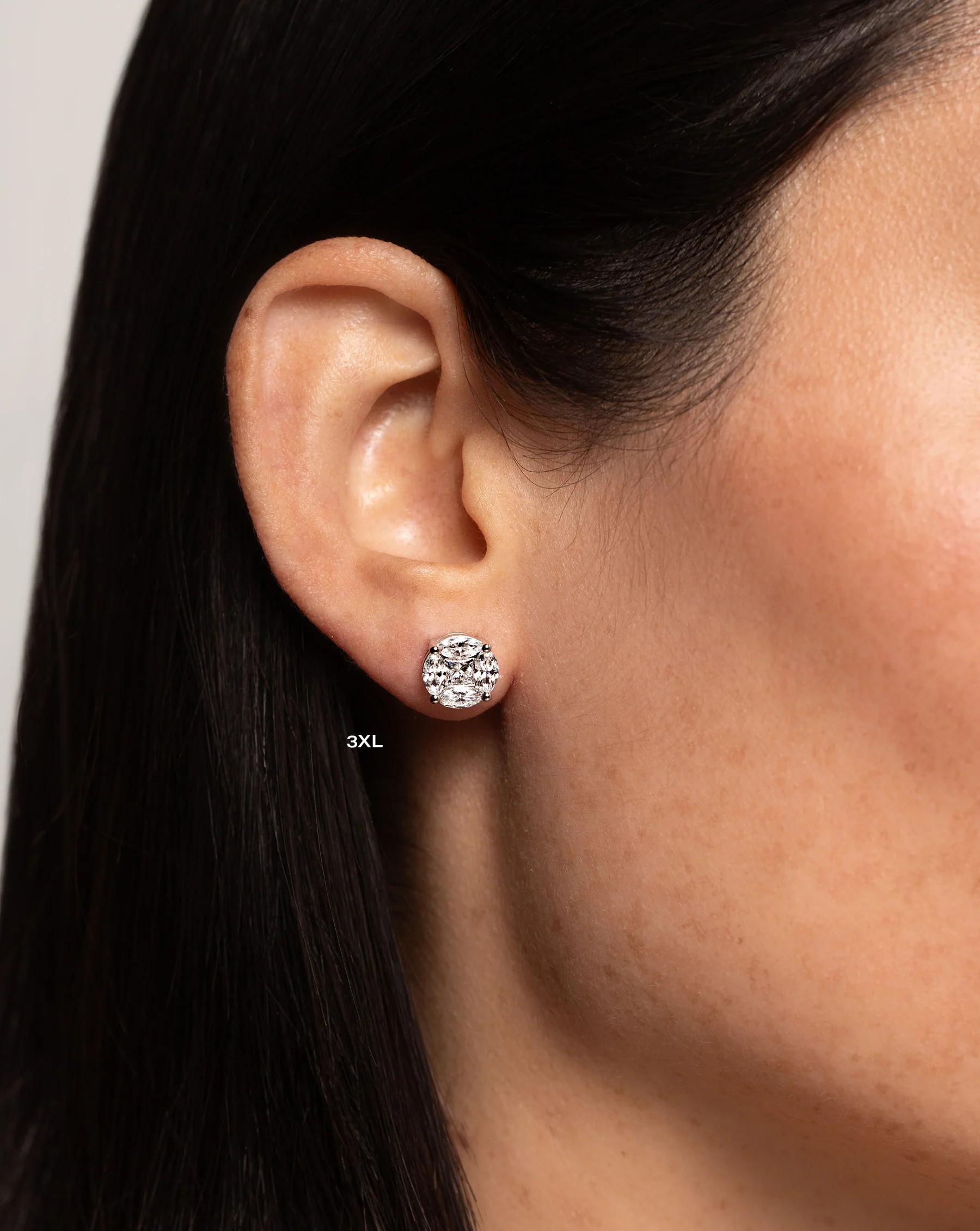 Round Illusion Diamond Studs | Ring Concierge