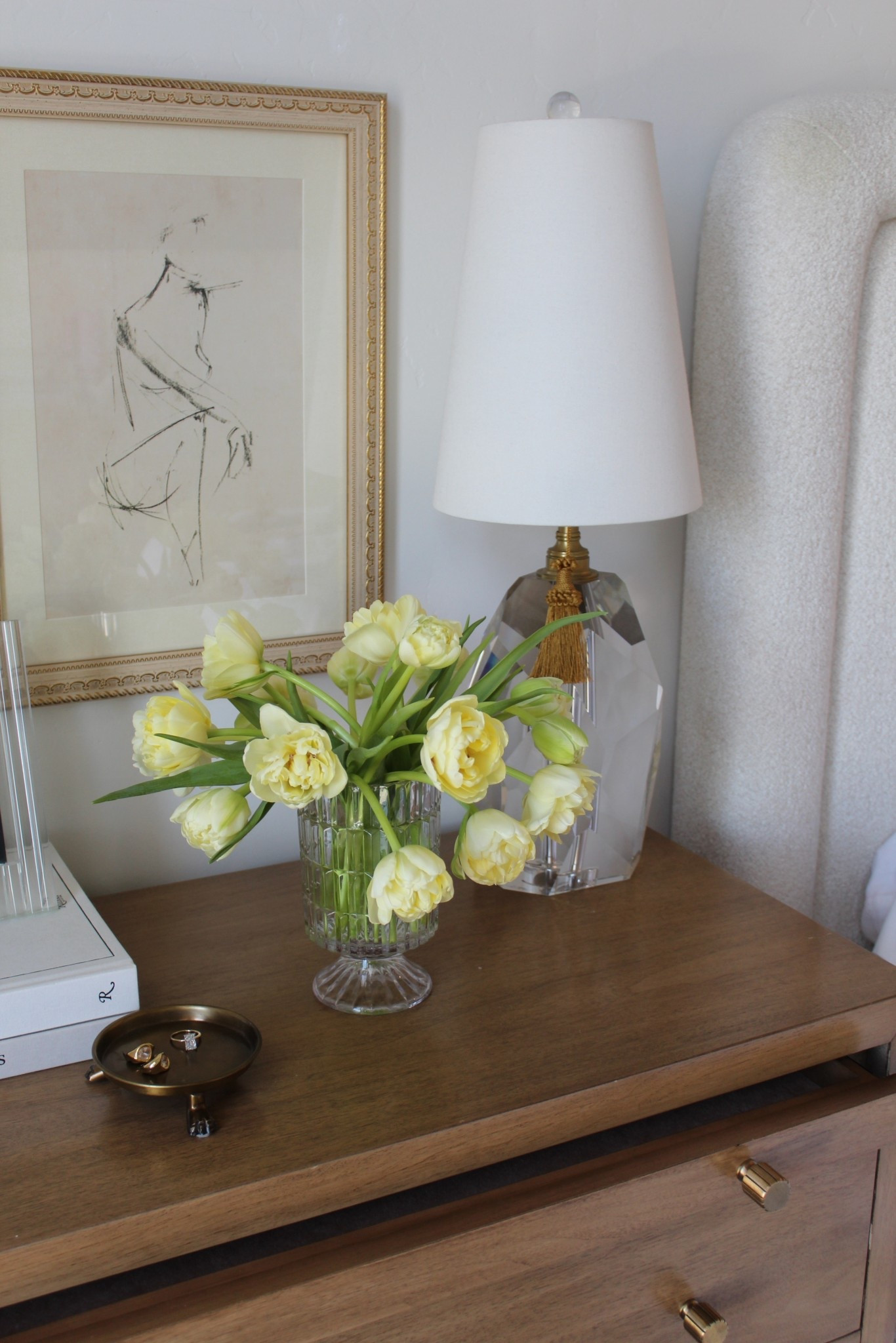 Nightstand styling for spring! ✨

#LTKSaleAlert #LTKdayinmylife #LTKHome