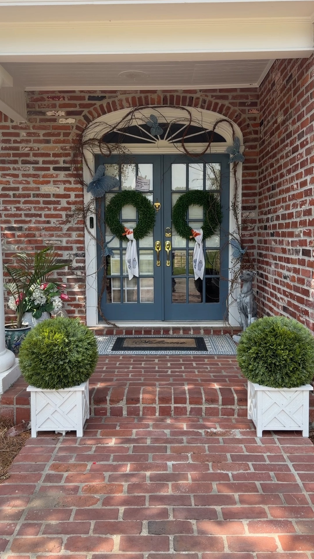 Porch decor, walmart finds, southern porch

#LTKHome #LTKSeasonal #LTKdayinmylife
