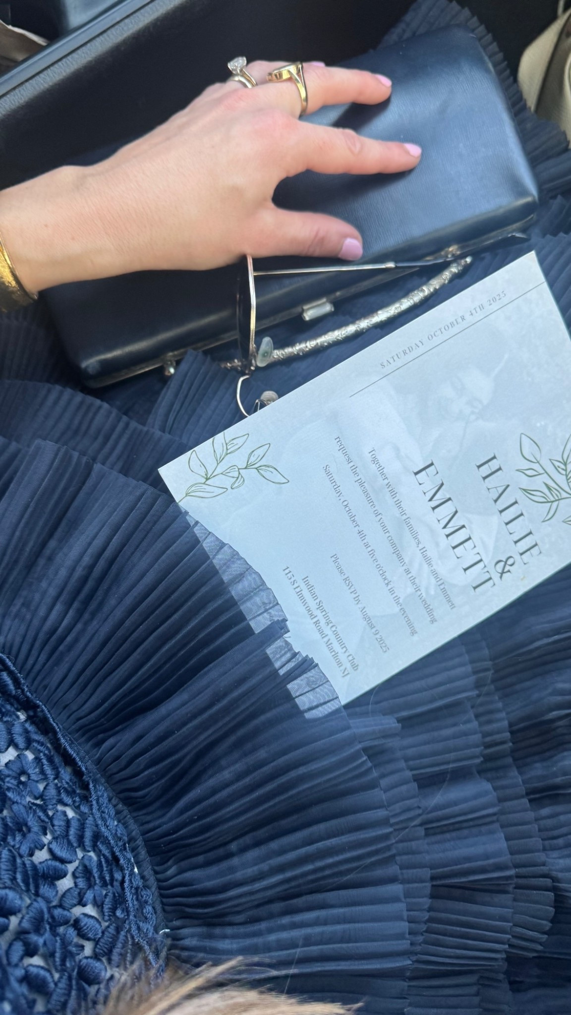 #wedding #weddingguest #weddingweddingdress 

#LTKWedding #LTKSeasonal #LTKStyleTip