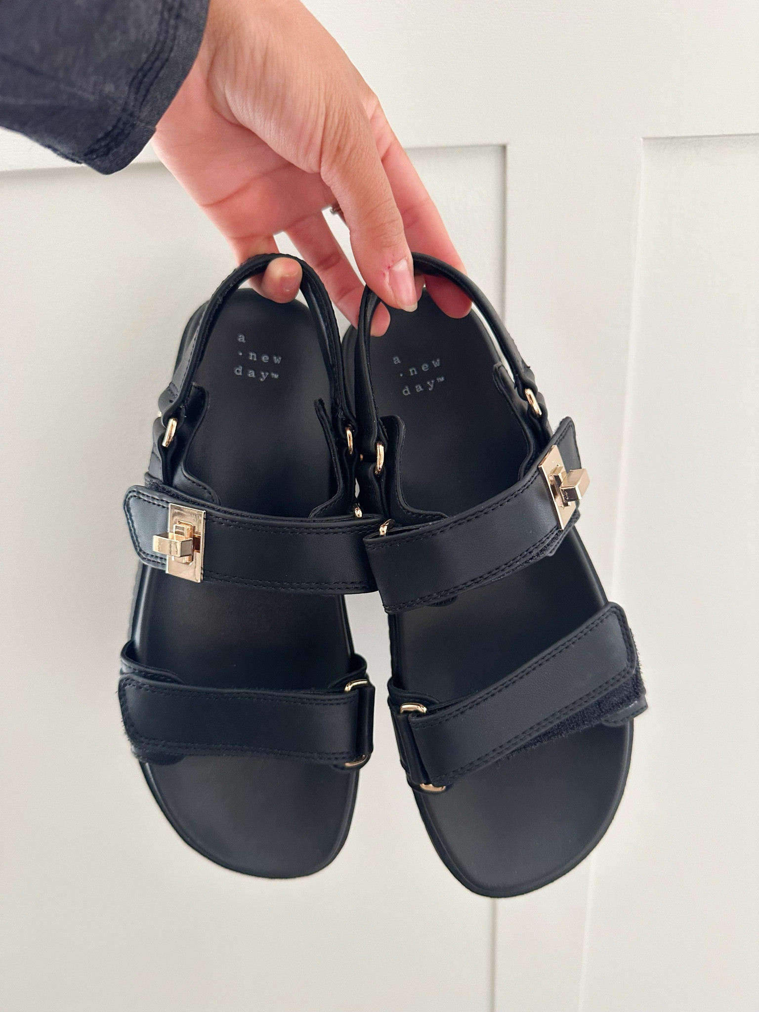 RUN TO TARGET TO GET THESE CUTE SANDALS!!🤍

#LTKbeauty #LTKstyletip #LTKfindsunder50
