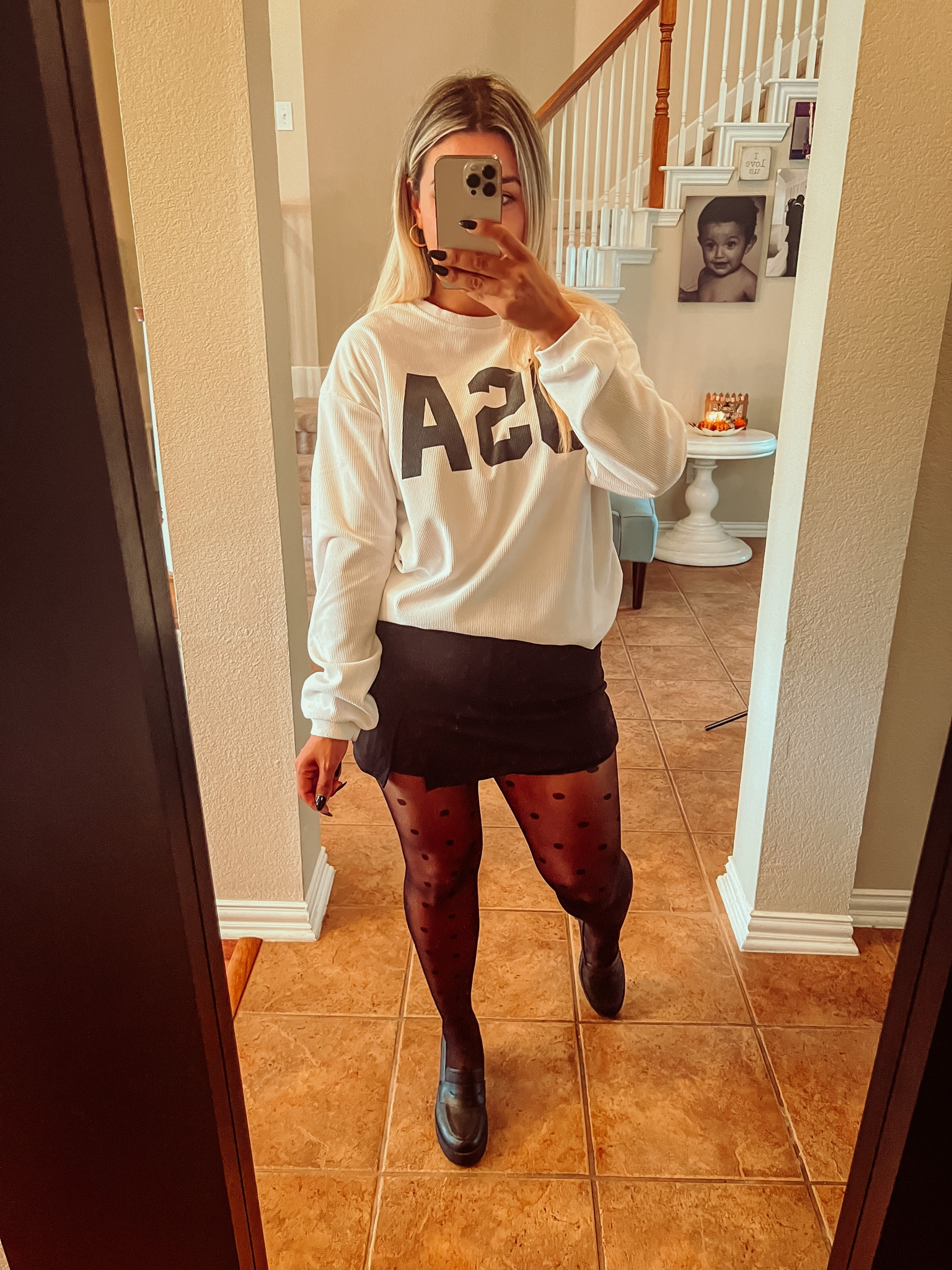 #rachelgreen
#Friends 
#celebrityoutfitinspo

#LTKunder100 #LTKstyletip