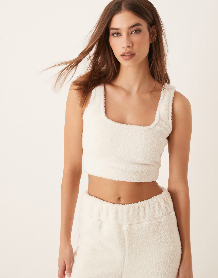 New Look co-ord sherpa cropped vest in cream-White | ASOS (Global)
