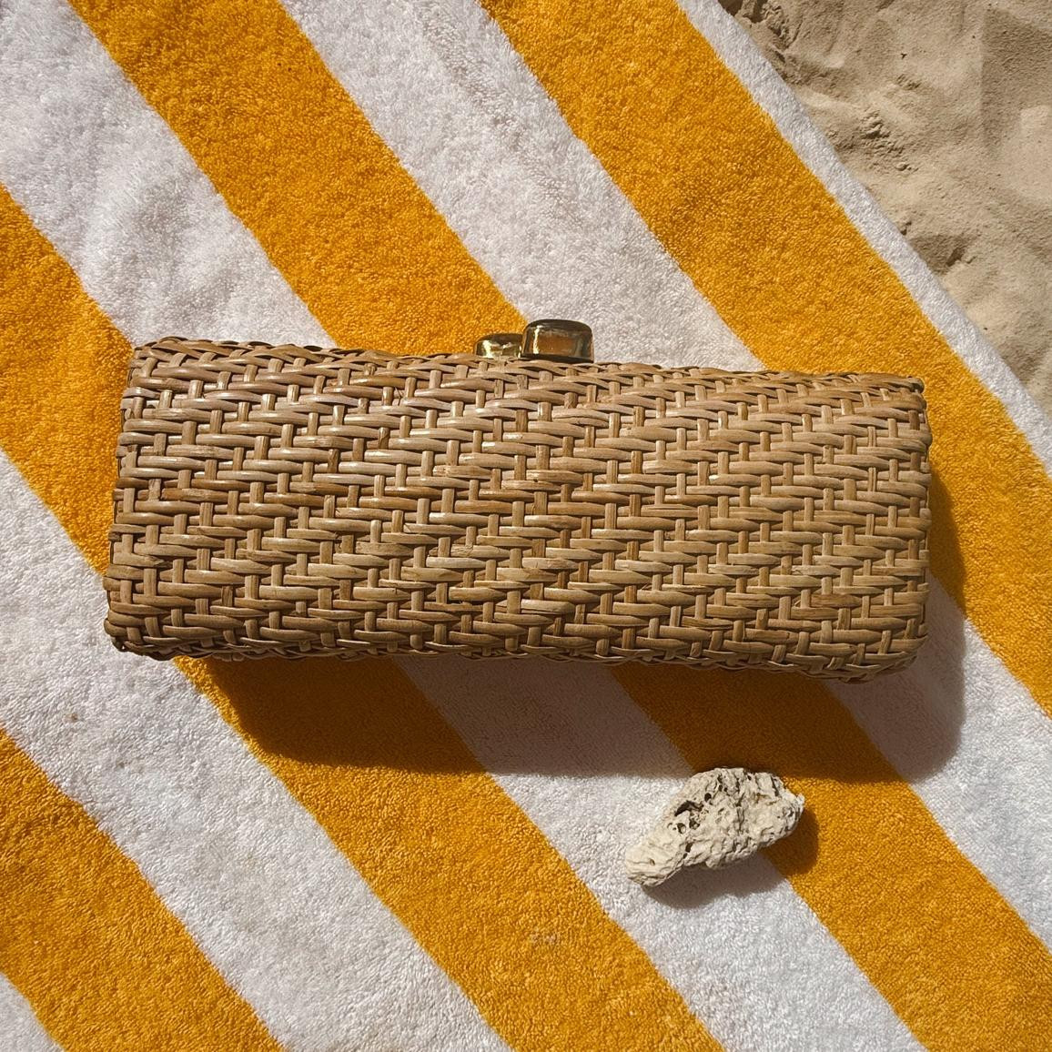 The Nantucket Clutch | Poolside