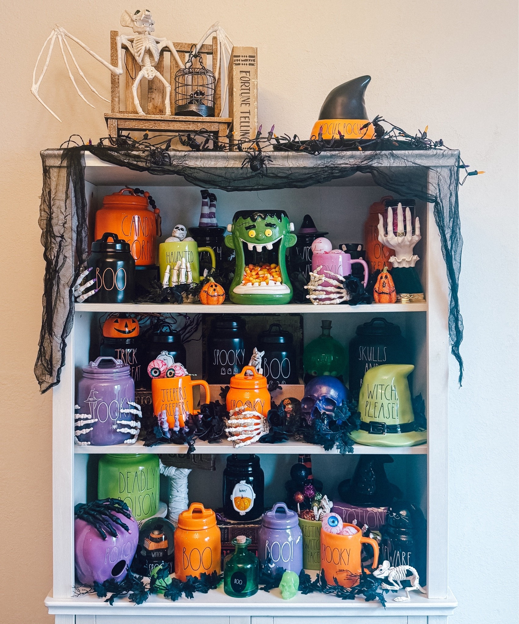 My Halloween Hutch 

#halloweendecor #halloween #halloweenhomedecor #raedunnhalloween #farmhousehalloween #targethalloween #potterybarnhalloween #amazonhalloween #halloween2026 #raedunnhalloween #halloweenhutch