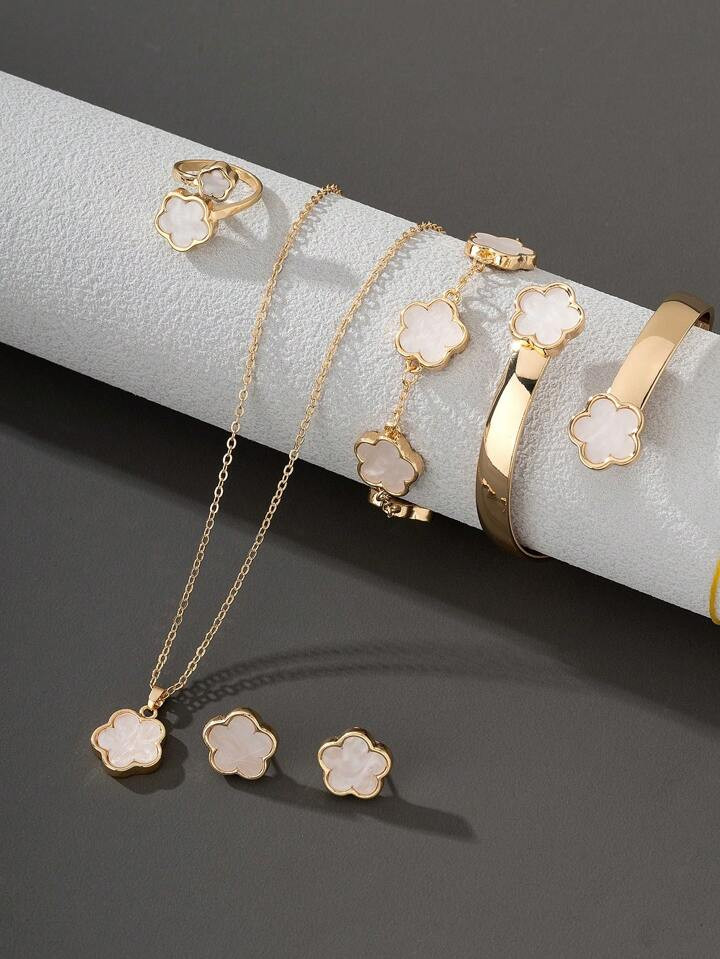 1pc/Set Lucky Clover Design Bracelet, Necklace, Earrings, Hand Chain, And Ring Set | SHEIN