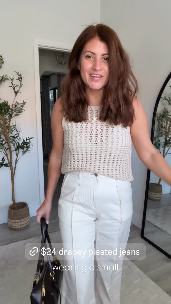 Loving this neutral look! wearing a small in both the top and the bottom! ￼

#LTKOver40 #LTKSeasonal