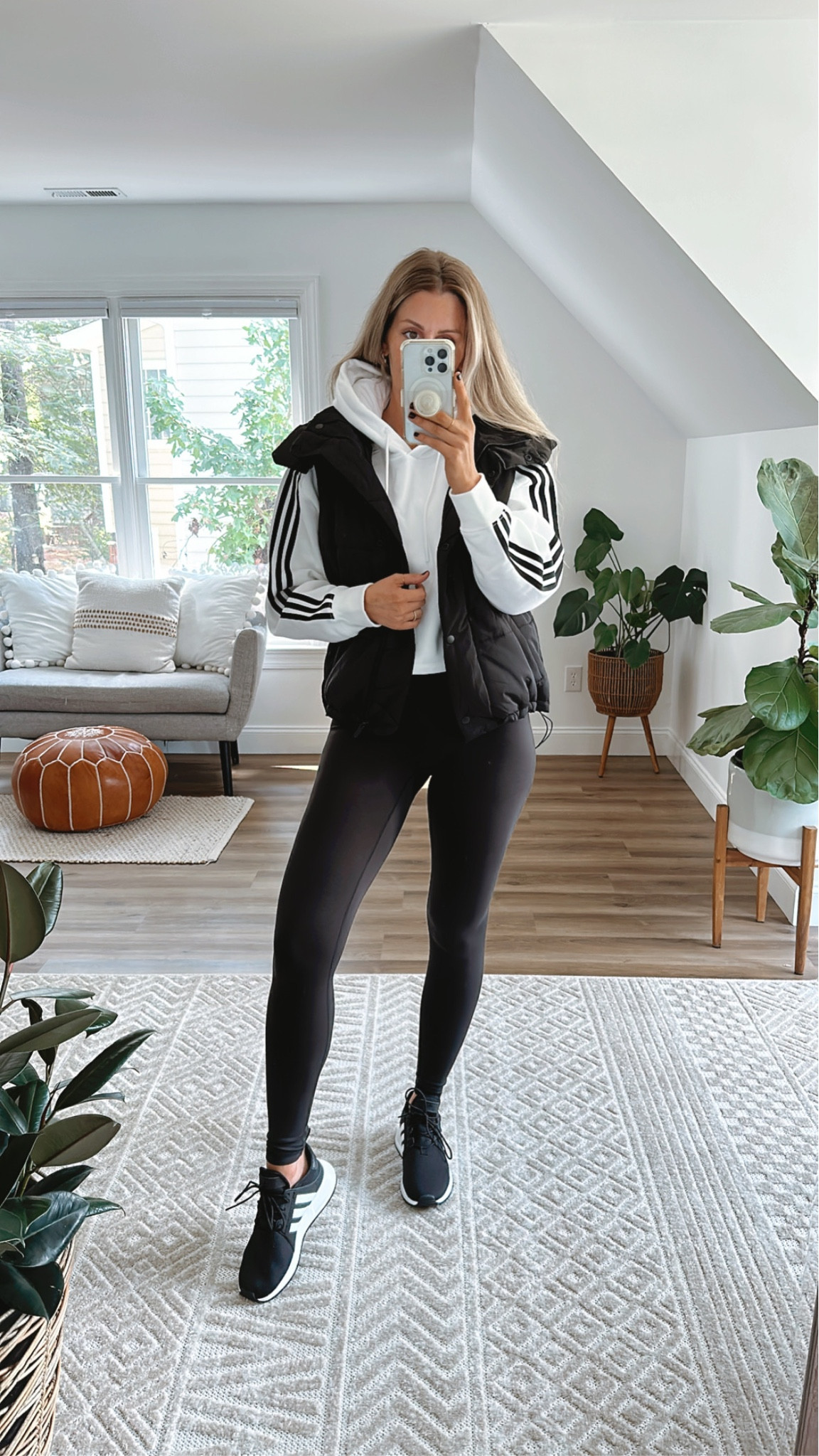 Black & white fall outfit 🖤 🤍 

🖤 Adidas cropped hoodie: sz small
🖤 Leggings: small
🖤 Wunder Puff look-a-like puffer vest: small

Amazon fashion - amazon leggings - amazon activewear - adidas hoodie - cropped hoodie - three stripe life - white hoodie - neutral outfit - athleisure outfit - fall outfit inspo - fall style - fall workout - adidas 

#LTKfitness #LTKfindsunder50 #LTKtravel