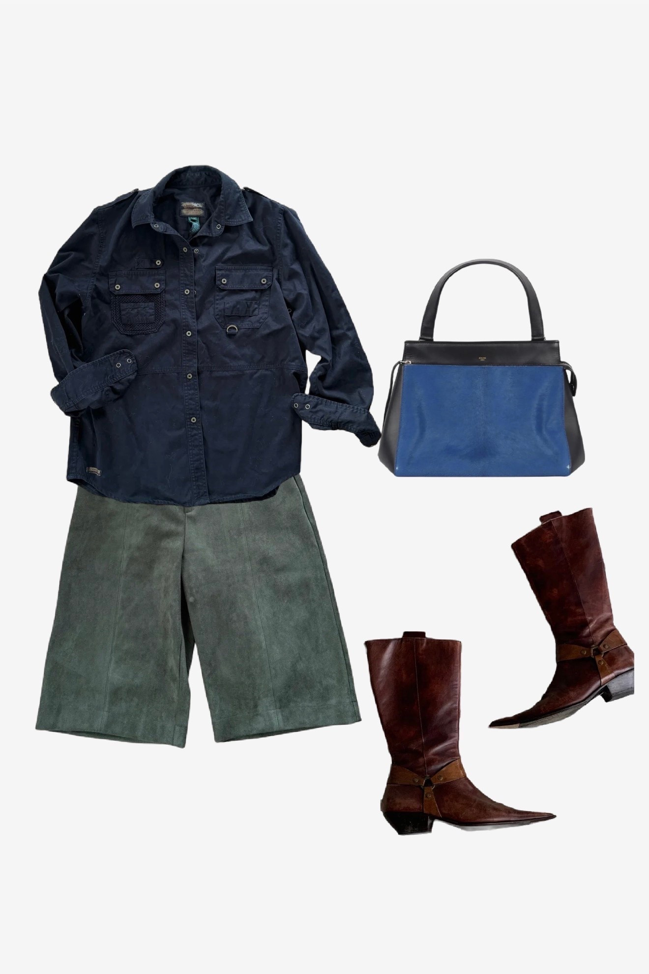Last outfit of the week. I forgot about these shorts. 
The short, bag, and boots are vintage/preloved.

#LTKcanada #LTKfall #LTKstyletip