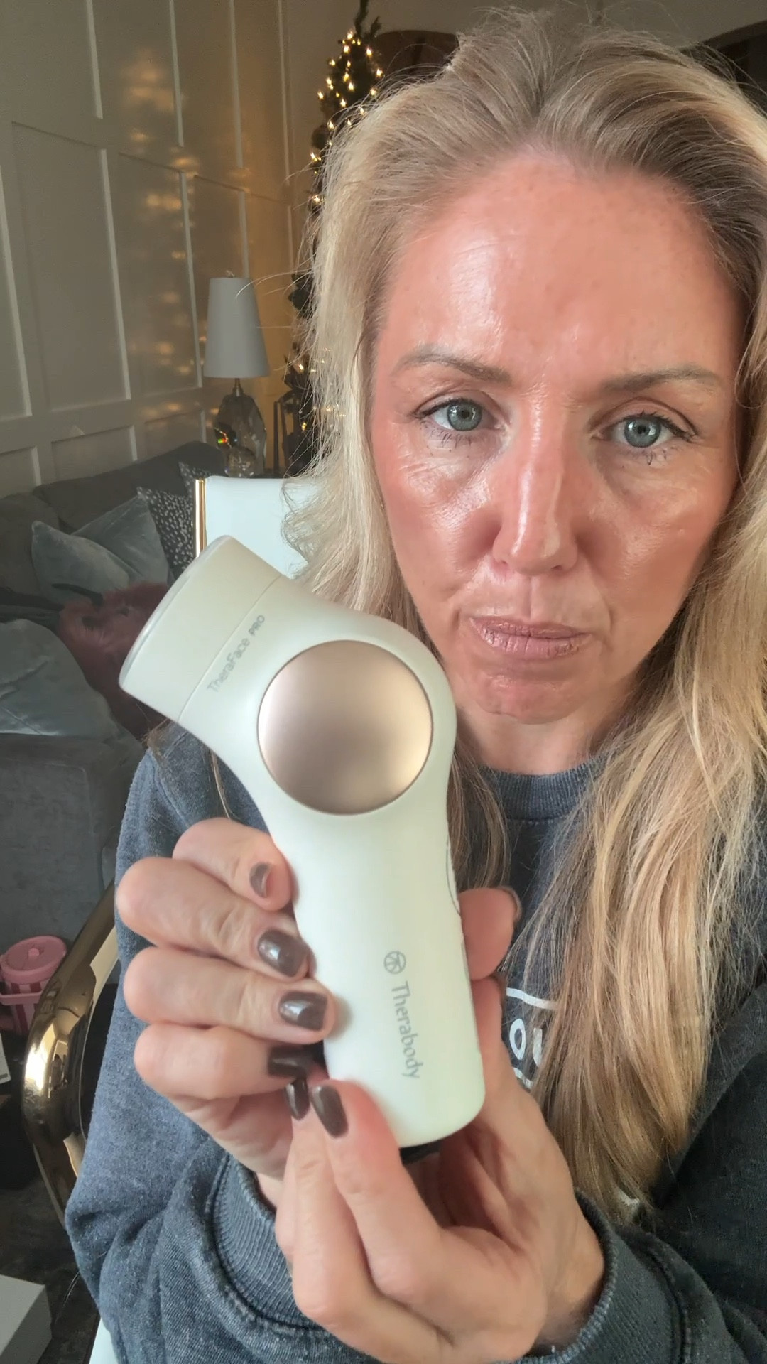 #ad we are down to the wire, but I do have the best gift idea. @QVC has the therapist face pro with attachments on a special price. Save an additional 20% off up to $50 with the code GIVE20 at checkout.  #LoveQVC 

#LTKSaleAlert