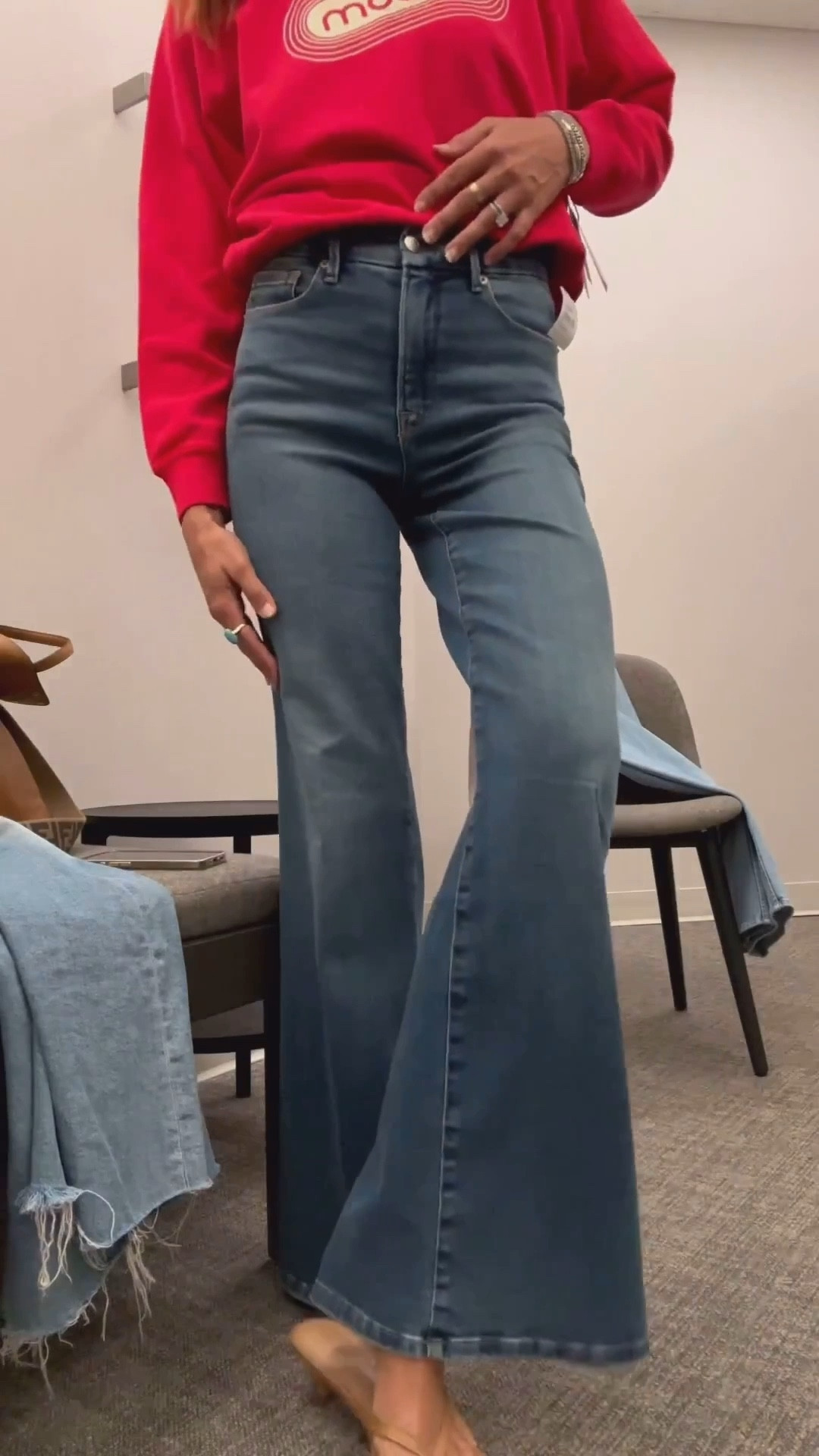 Nordstrom try on !! 
Sale items 
I wear a small
And 26 in the jeans 
Nordstrom jeans $130 tts 