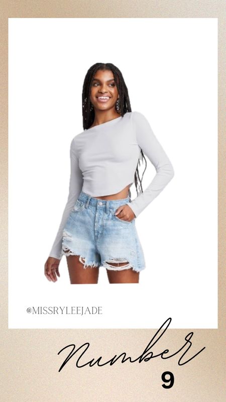 April’s BEST sellers!! 🤩

Number 9 is this staple white shirt!! Linking another white textured shirt that was super popular too! 


#LTKSeasonal #LTKfindsunder50 #LTKstyletip