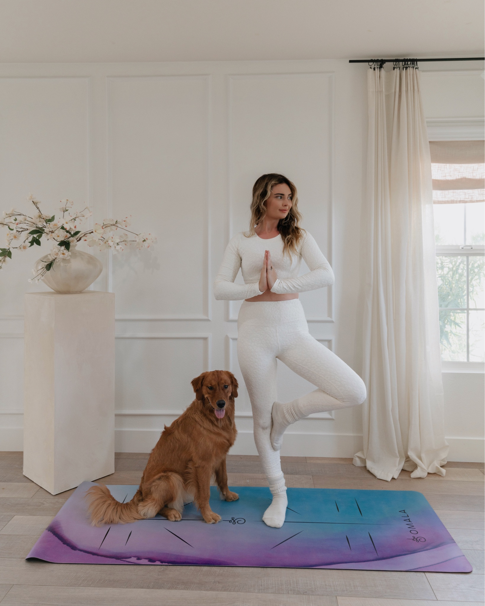 Pups & pilates @omala 💜

I started going to Pilates classes about 2 years ago, and one thing I learned very quickly is the importance of stretching. I ordered the #Omalalife Align Pro mat to help me stretch at home before class, and the beautiful design incorporates markers to help guide my poses! Since I'm a beginner with yoga, this has made things so easy and has helped me learn faster.

#HumansofOmala #yoga #pilates #yogamat