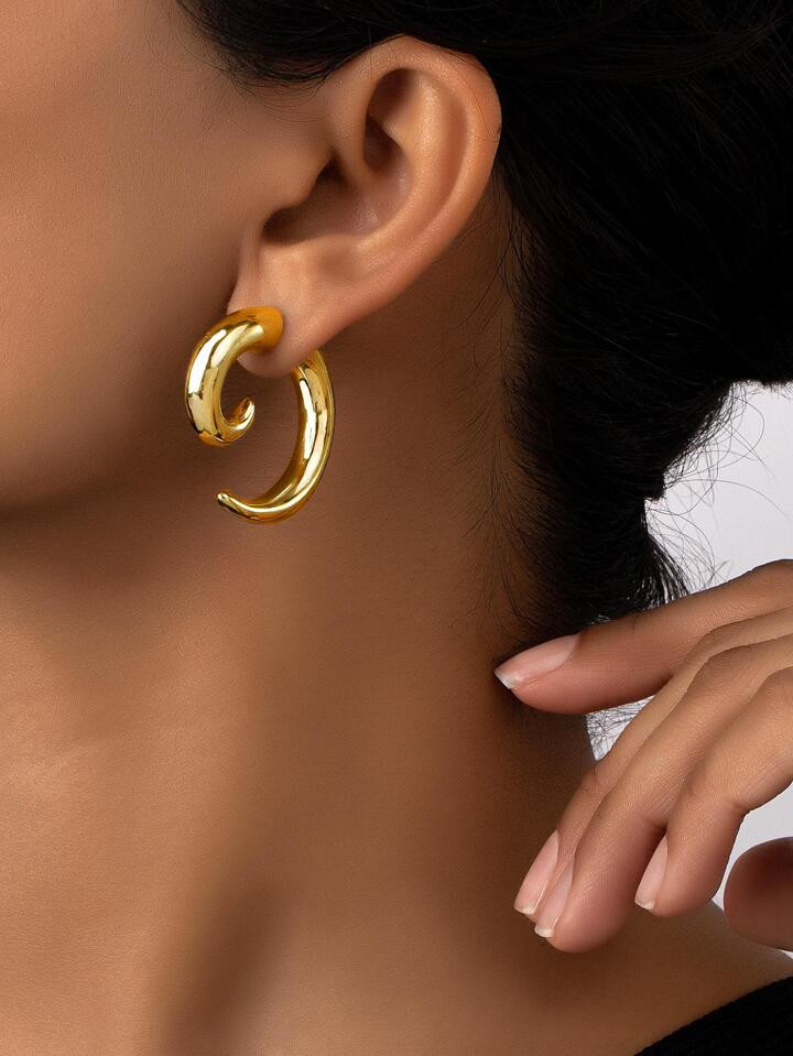 Minimalist Cuff Hoop Earrings | SHEIN