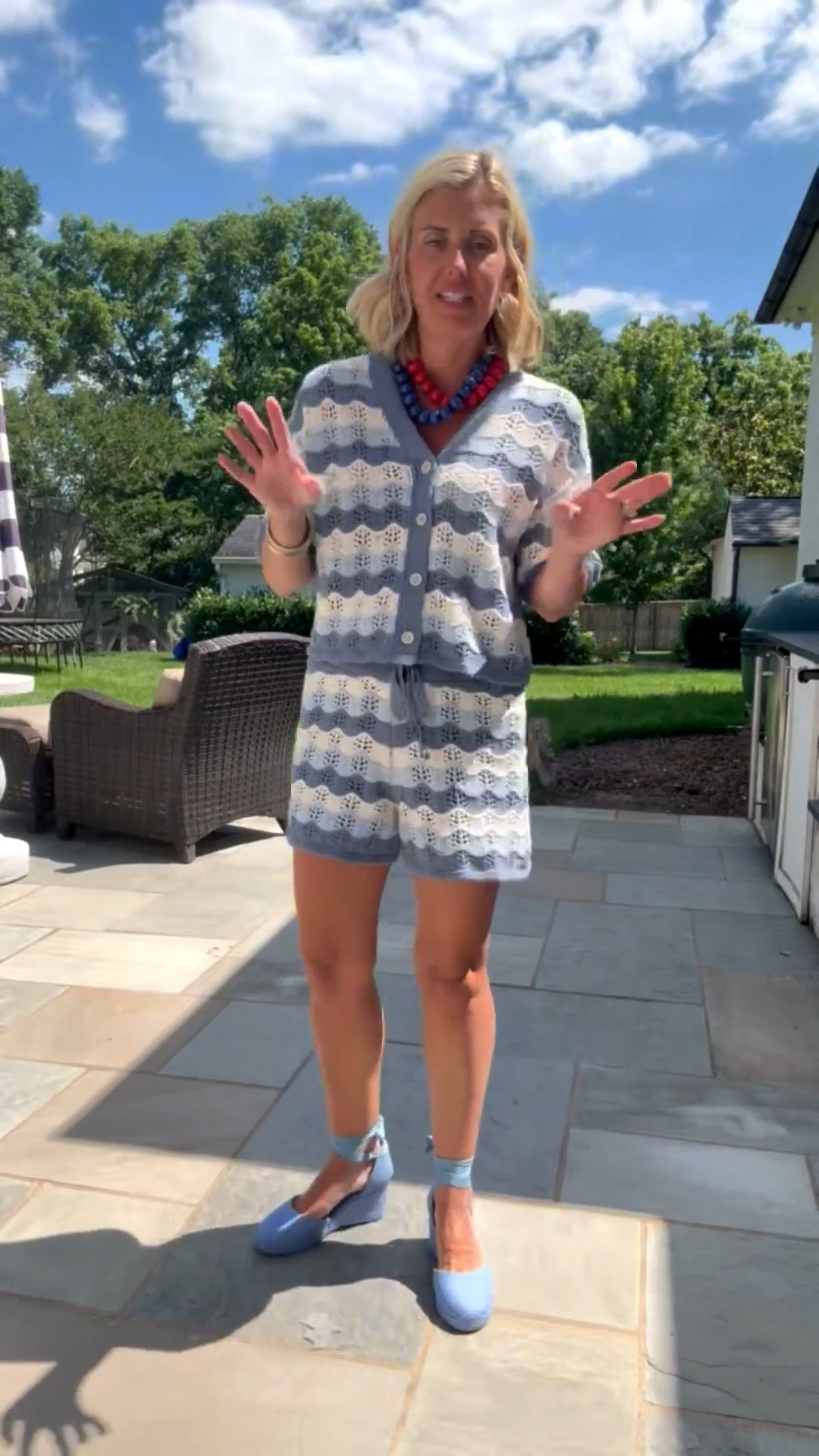 Best selling tar-jay set and I’m here for it! I added a pop of red and fun shoe! 🇺🇸 
Top - xs 
Shorts - small
Shoes - 8 tts

#LTKdayinmylife #LTKmomlife #LTKSeasonal