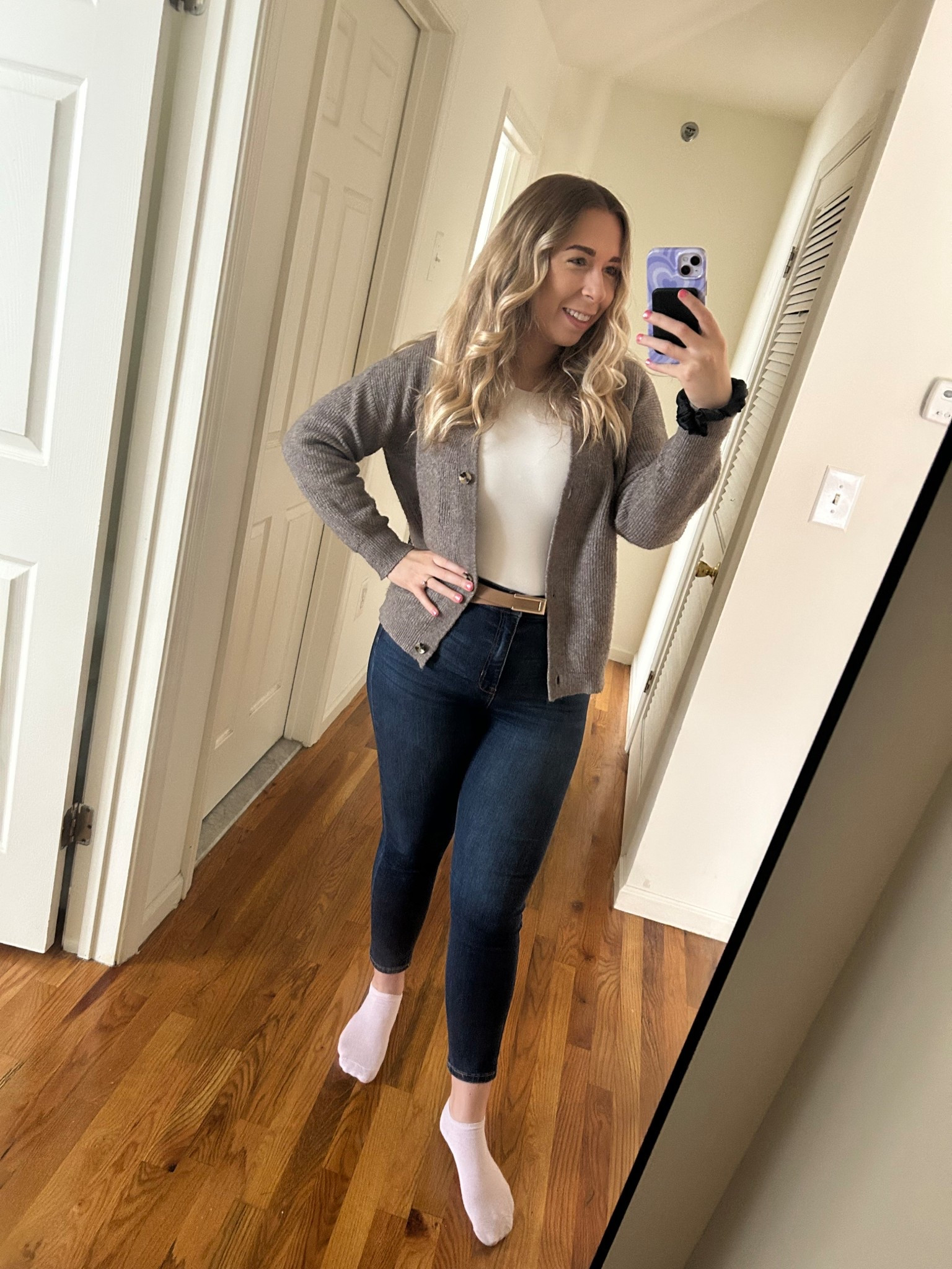 Fall is my favorite season to dress for and I’m loving this outfit I’m wearing to work. I can’t ever go wrong with Jean, a top and a sweater to layer it with. 

#LTKU #LTKWorkwear #LTKMidsize