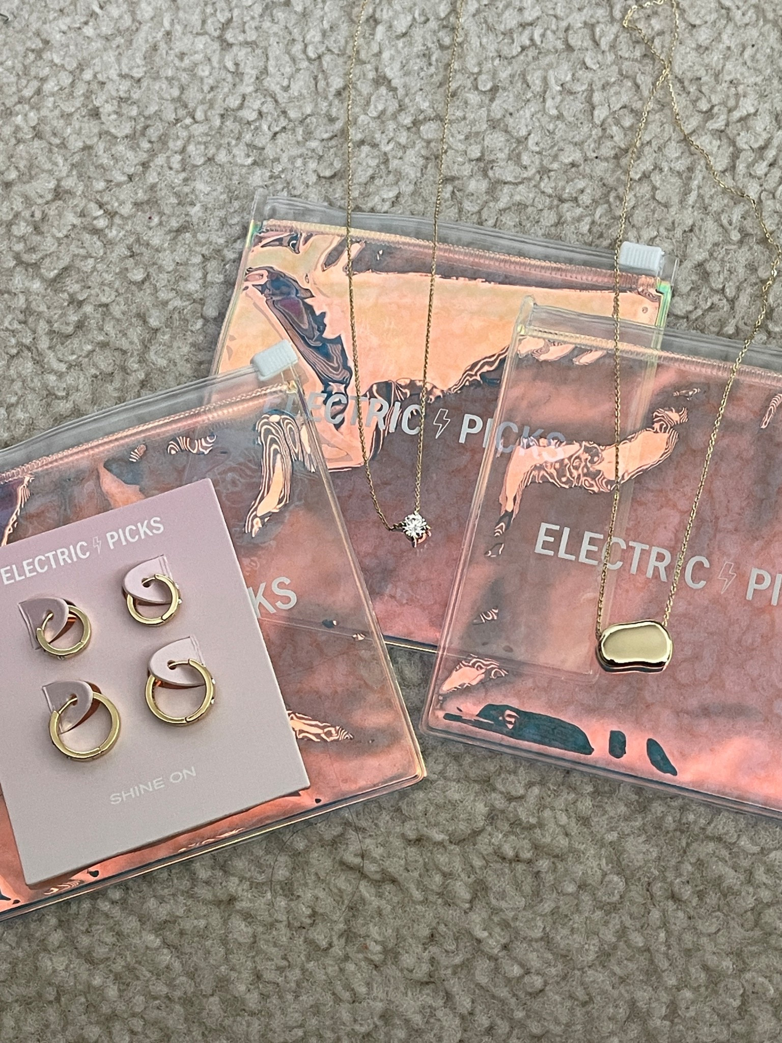 Electric picks jewelry


#LTKOver40 #LTKSaleAlert