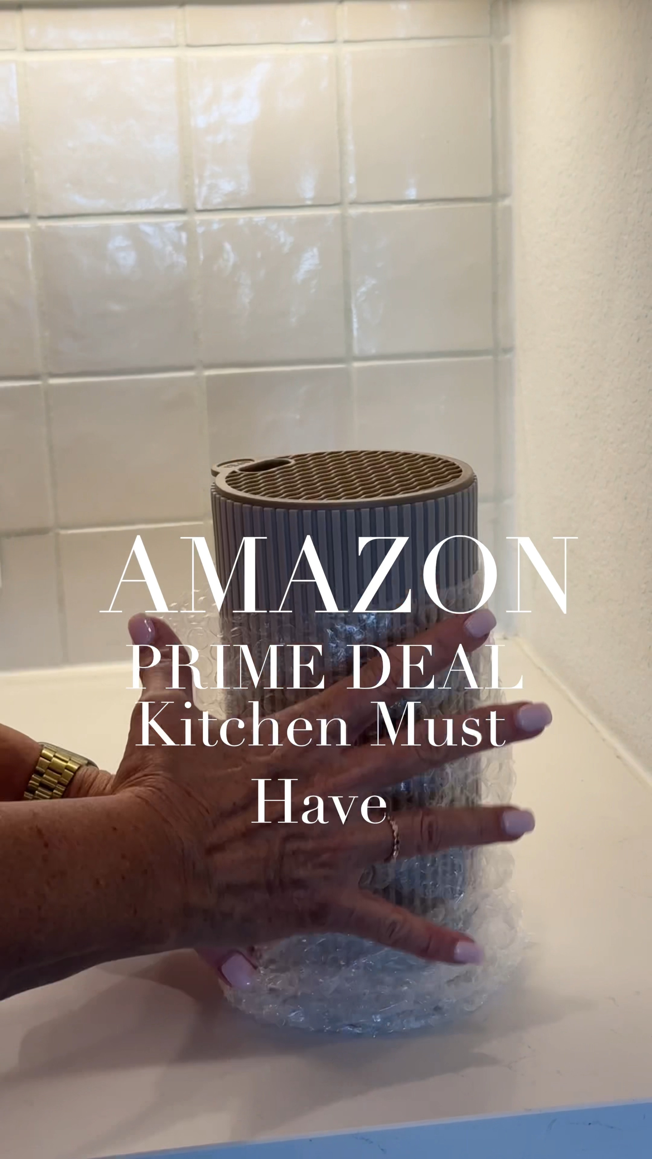 I love this modern sleek knife set from Amazon! It’s a kitchen must have! 

#LTKGiftGuide #LTKHome #LTKxPrimeDay
