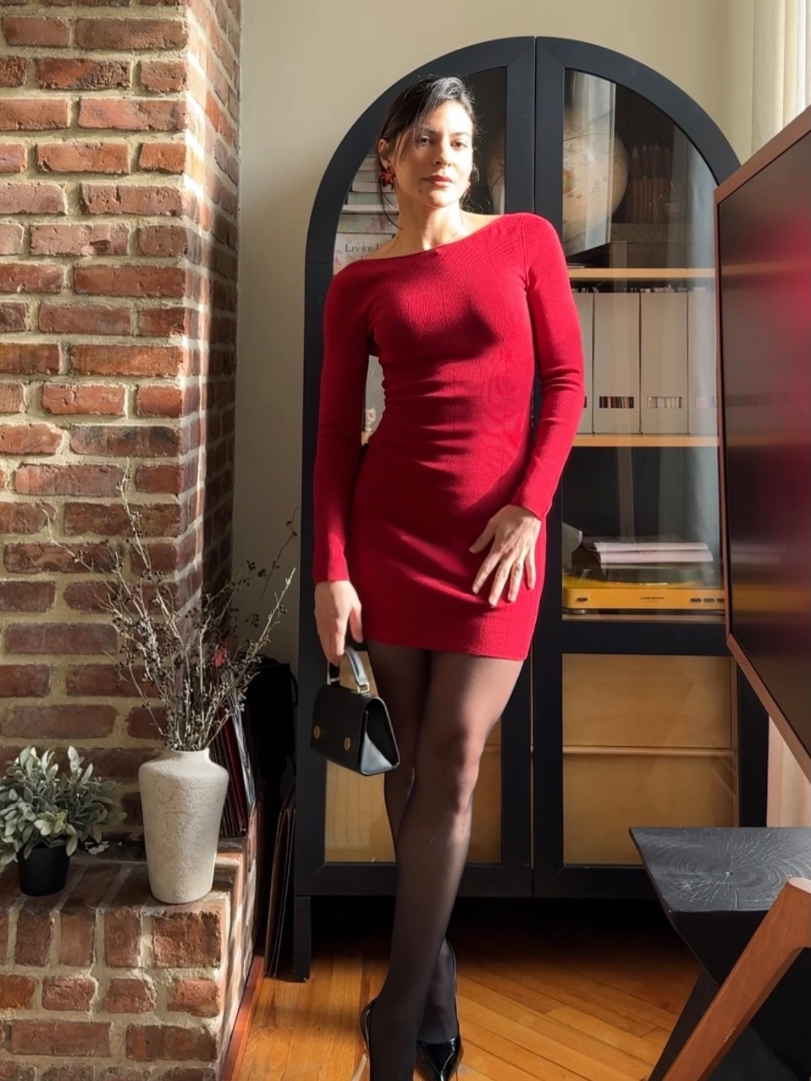 Happy Valentine’s Day with some red inspiration for you ❤️

#valentinesday #ootd #gdwm #sezane #frenchstyle sezanelovers