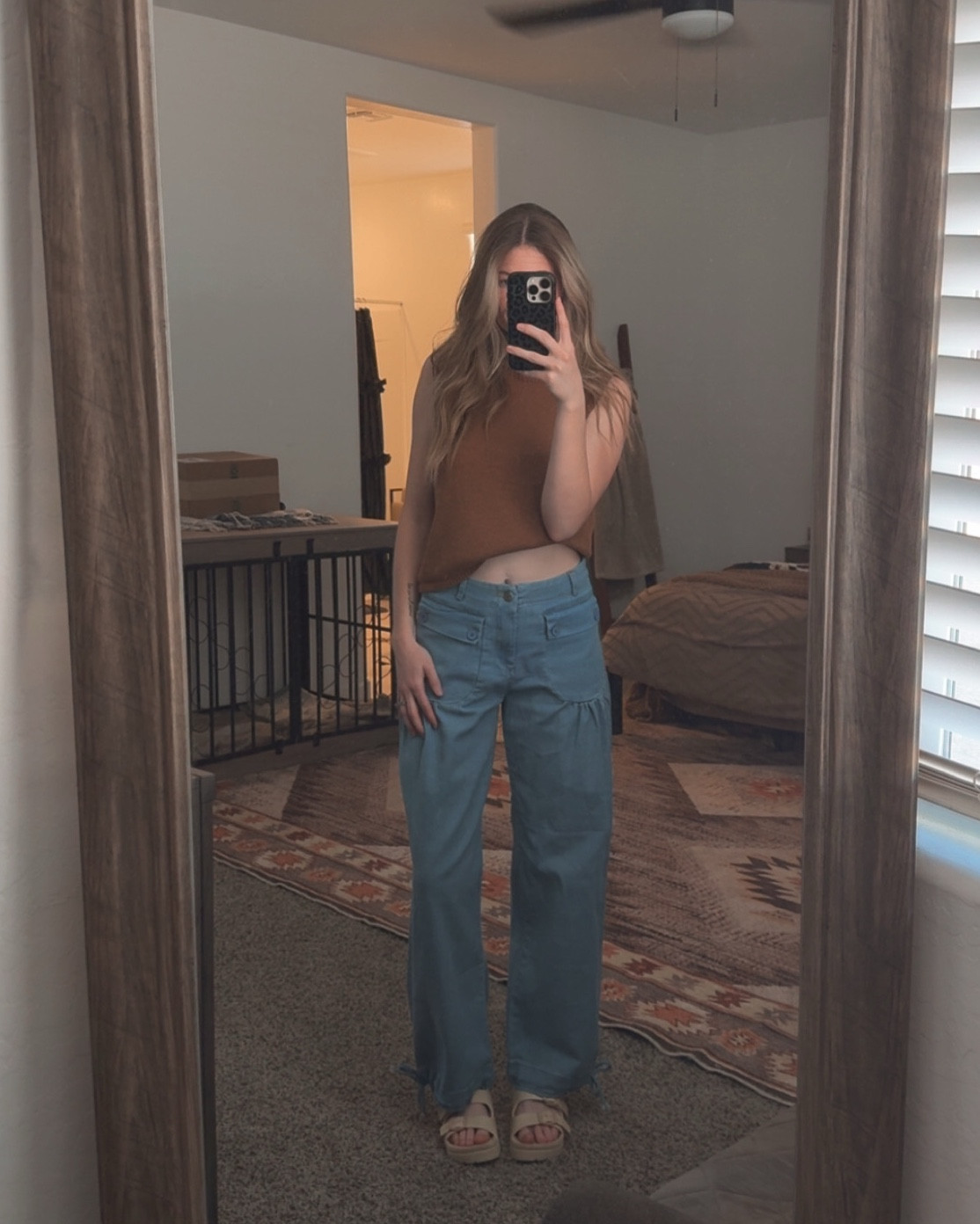 Comfy fit 🐻☁️🤎

#LTKStyleTip #LTKFindsUnder50 #LTKPetite