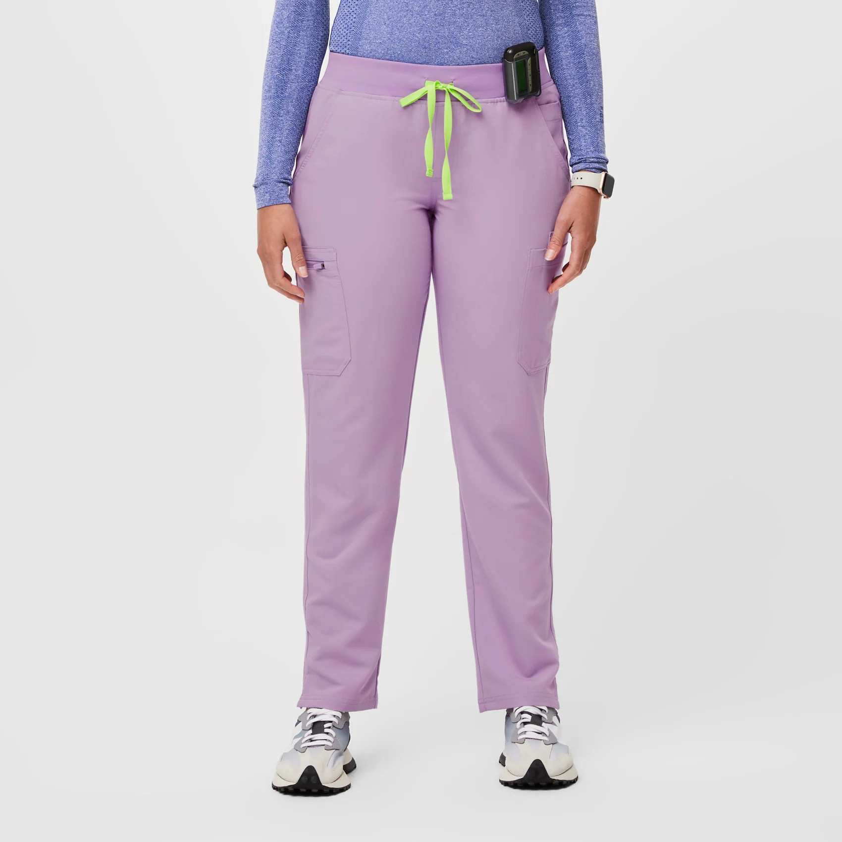 Women’s Yola™ Skinny Scrub Pants 2.0 - Lavender Dew · FIGS | FIGS