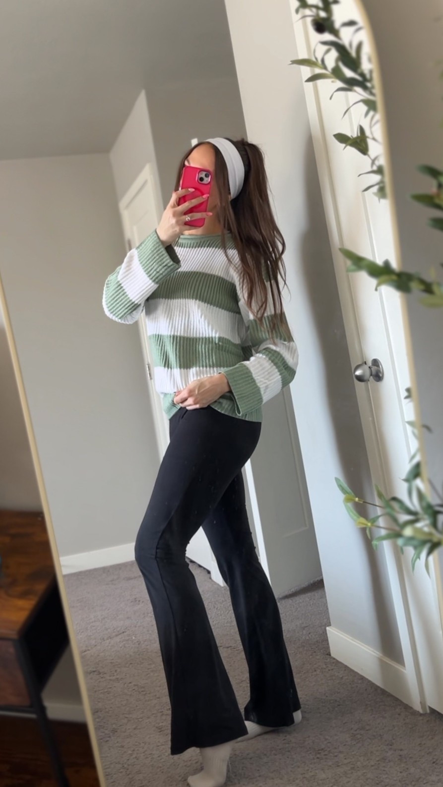 I absolutely love this simple and cute outfit from Amazon! The green  and white sweater + leggings are the perfect size for taller girlies like me! I am 5’8 wearing a size small in the sweater and a size medium in the leggings. The headband is the perfect way to bring it together! 

#LTKgrwm #LTKmomlife #LTKTall