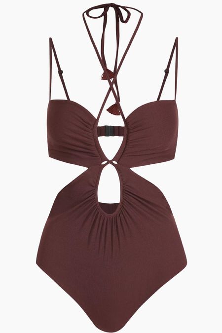 Johanna Ortiz
Thorny Cut-Out One-Piece Swimsuit

Johanna Ortiz's Thorny one-piece swimsuit features cut-outs at the front, embroidered straps, and tassels at the back.

#LTKSwim #LTKParties #LTKStyleTip