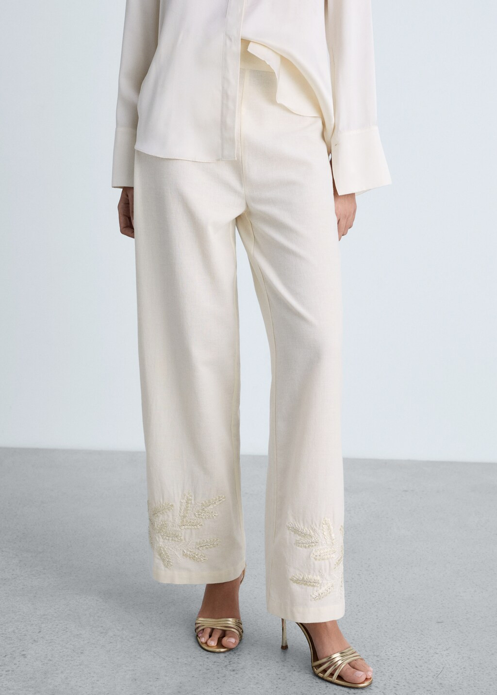Embroidered straight-fit trousers - Women | MANGO United Kingdom | MANGO (UK)