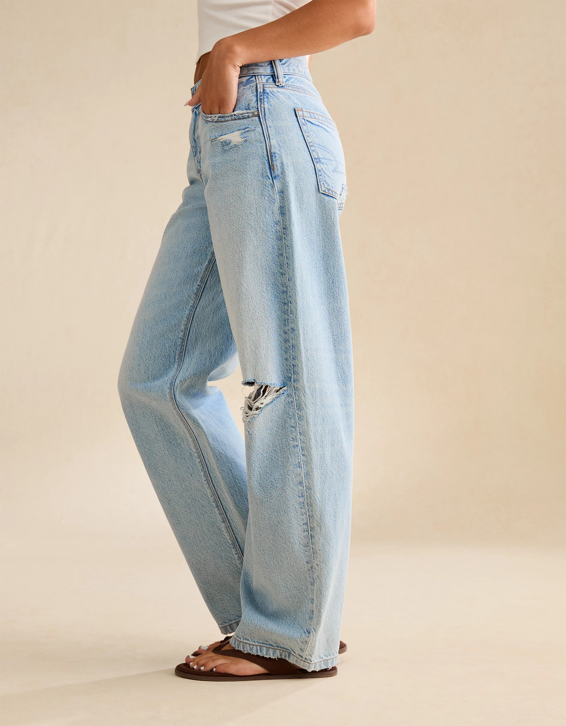 AE Low-Rise Baggy Barrel Jean | American Eagle Outfitters (US & CA)