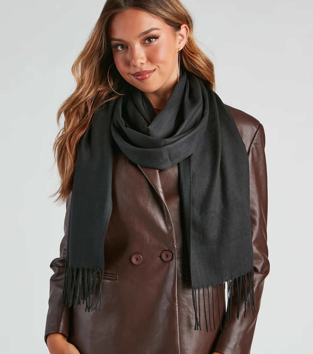 Winter Strolls Fringe Scarf | Windsor Stores